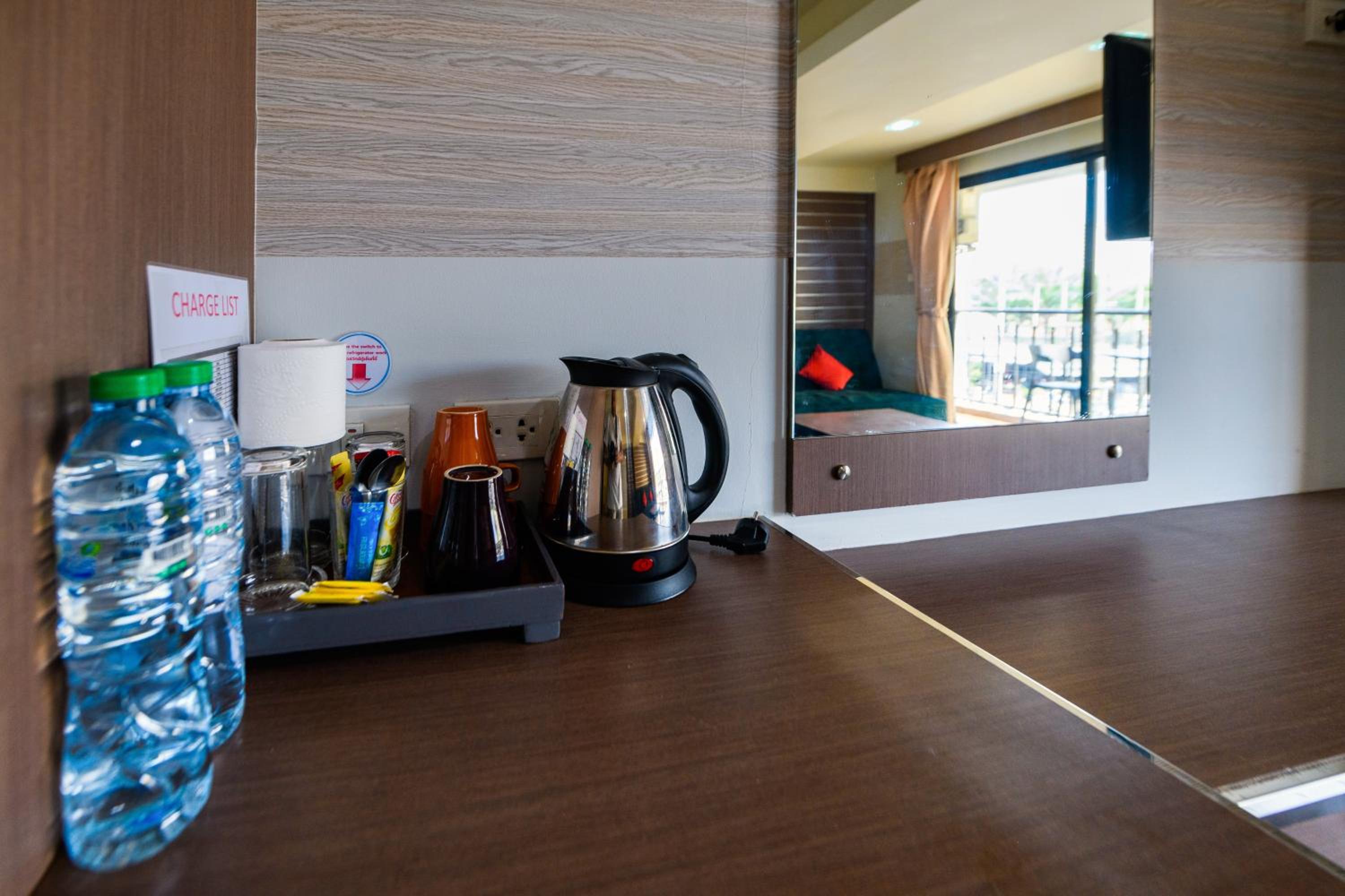 Deluxe Suite with City View