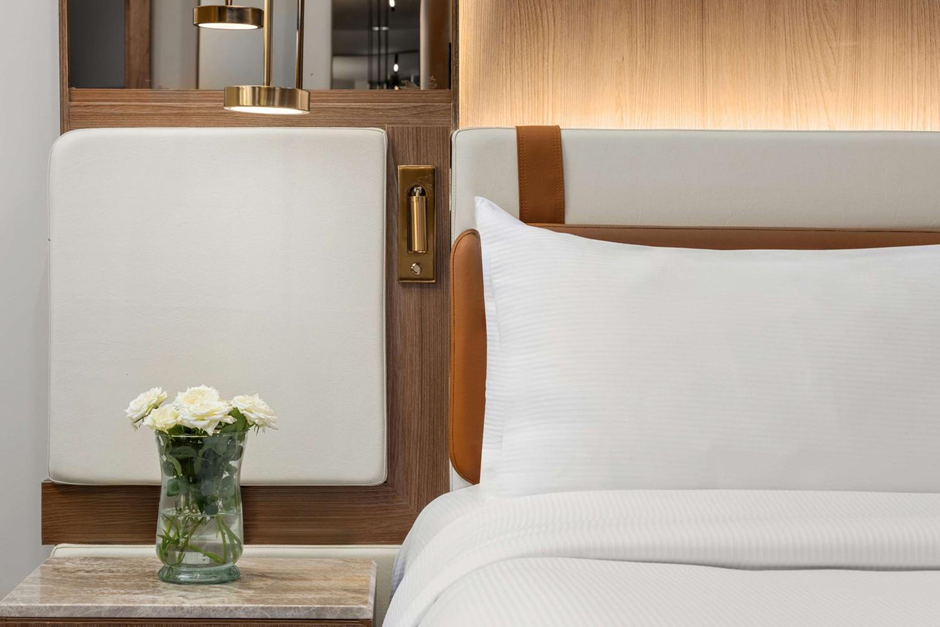 Deluxe Executive Junior Suite