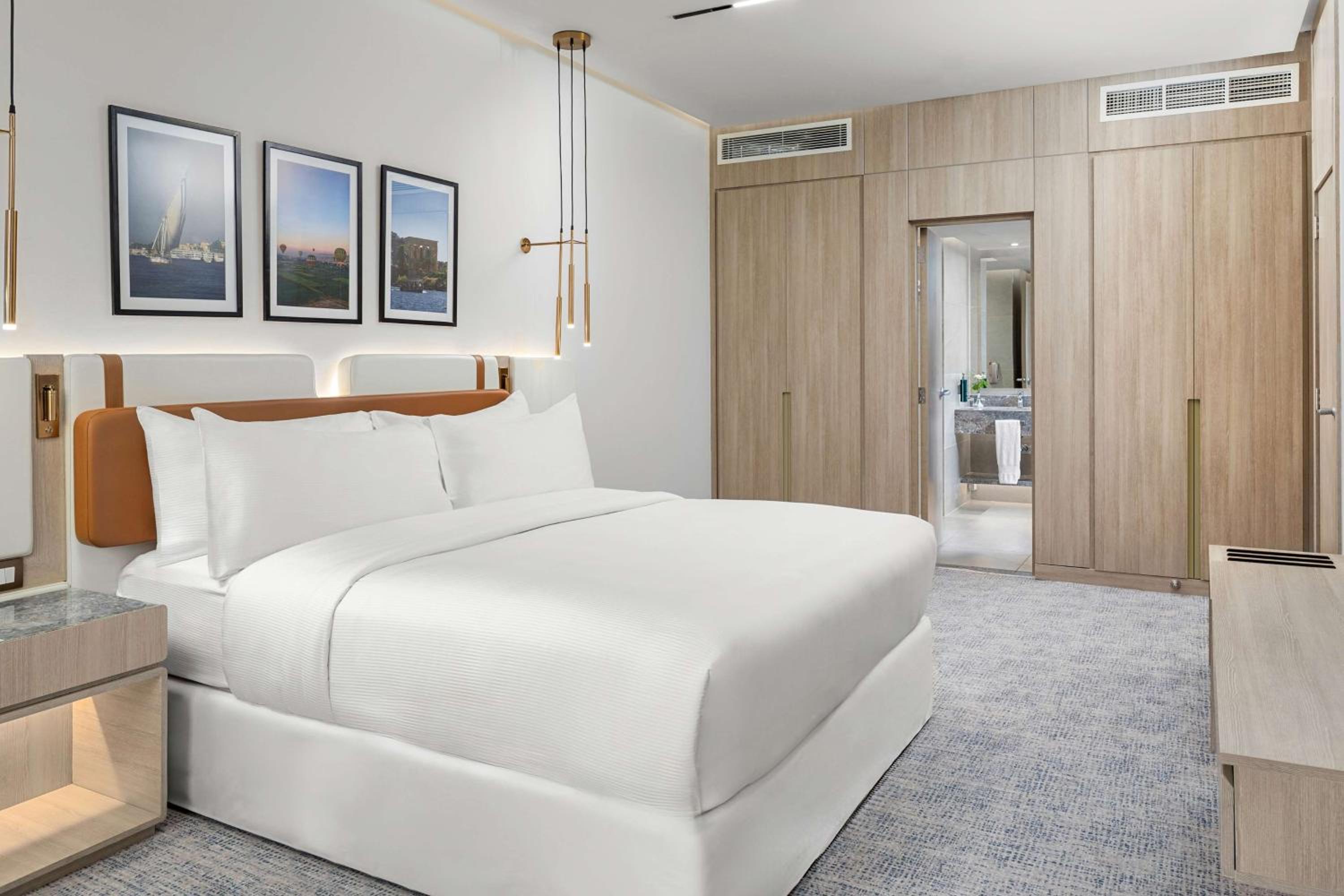 Deluxe Executive Junior Suite