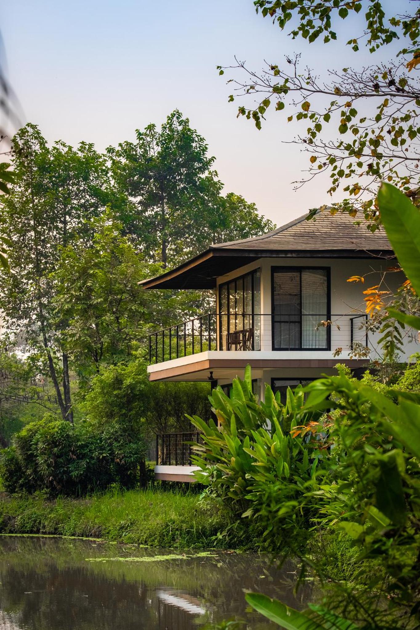 Deluxe Pond Garden Villa Double or Twin - Upper Floor