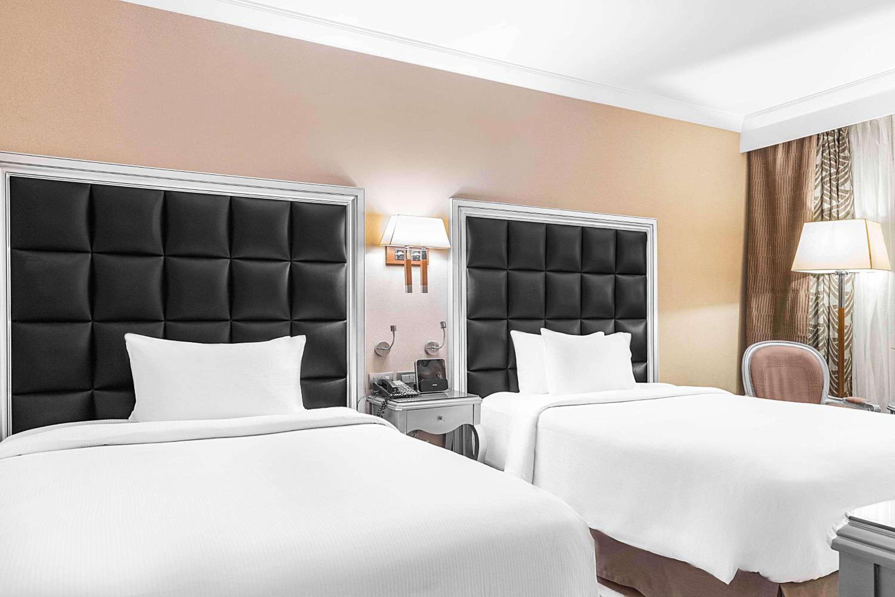 Executive Twin Room with City View