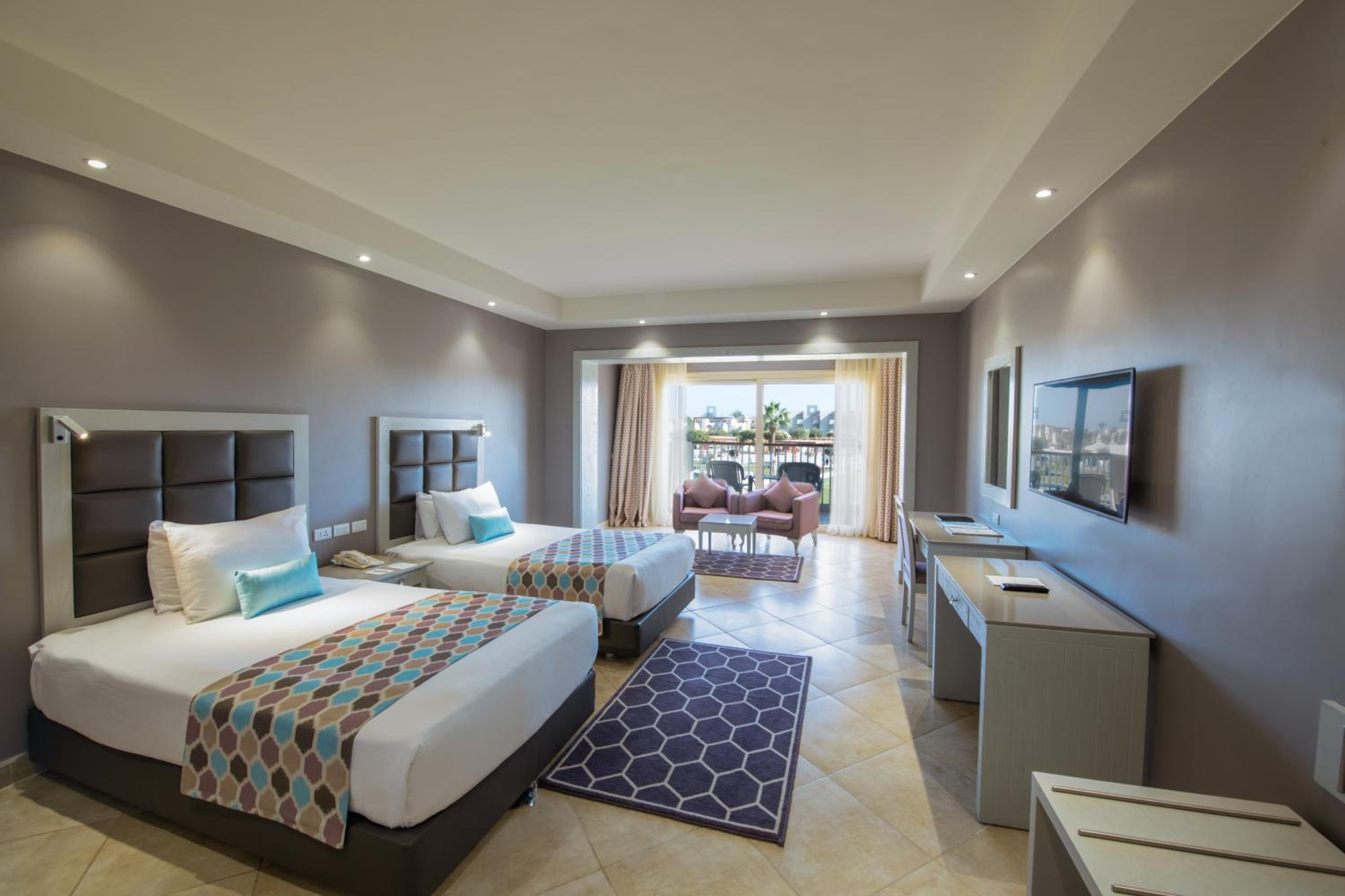  Deluxe Room Pool or Partial Sea view - Egyptian and Residents only
