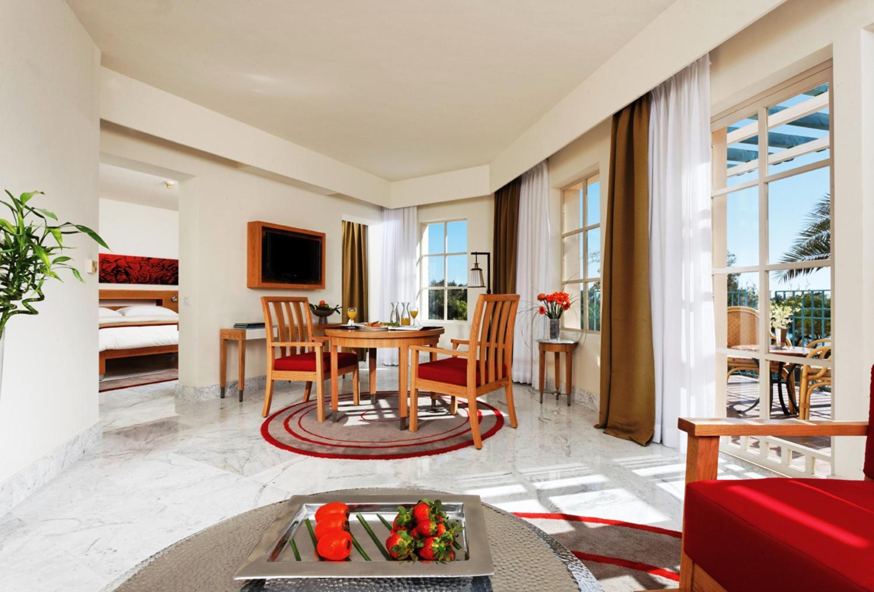Deluxe Suite Sea View