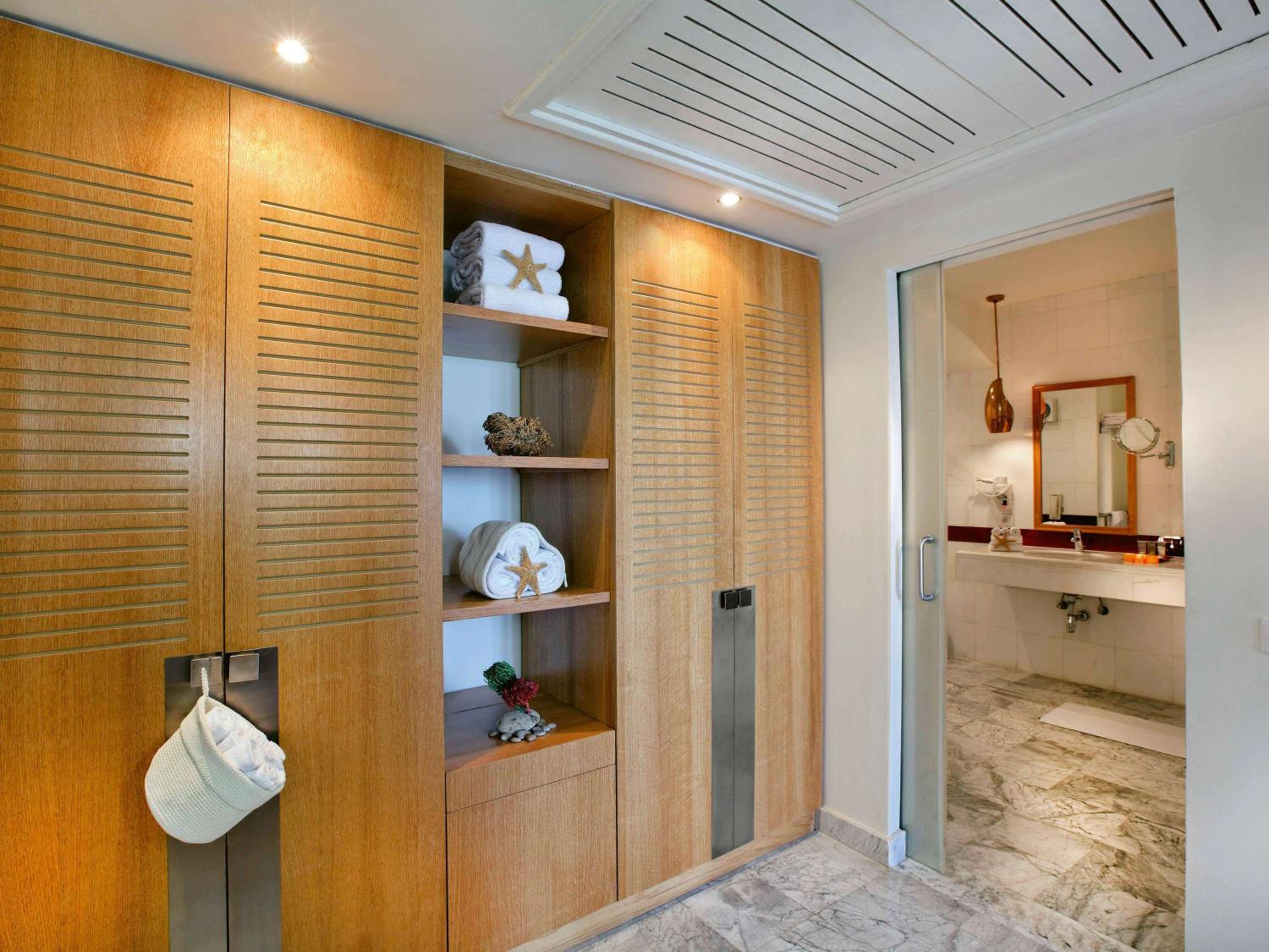 Deluxe Suite Sea View