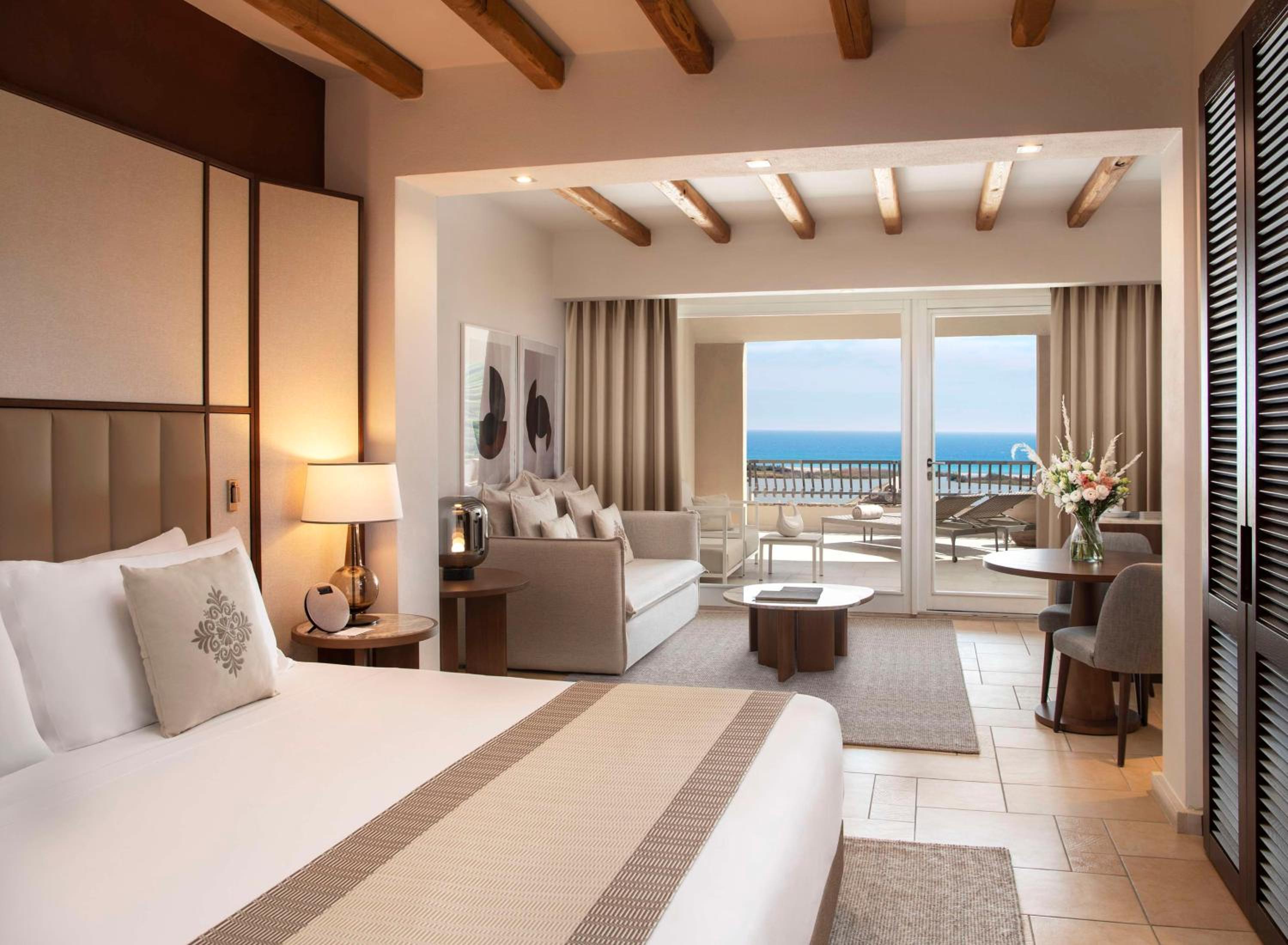 Junior King Suite with Sea View