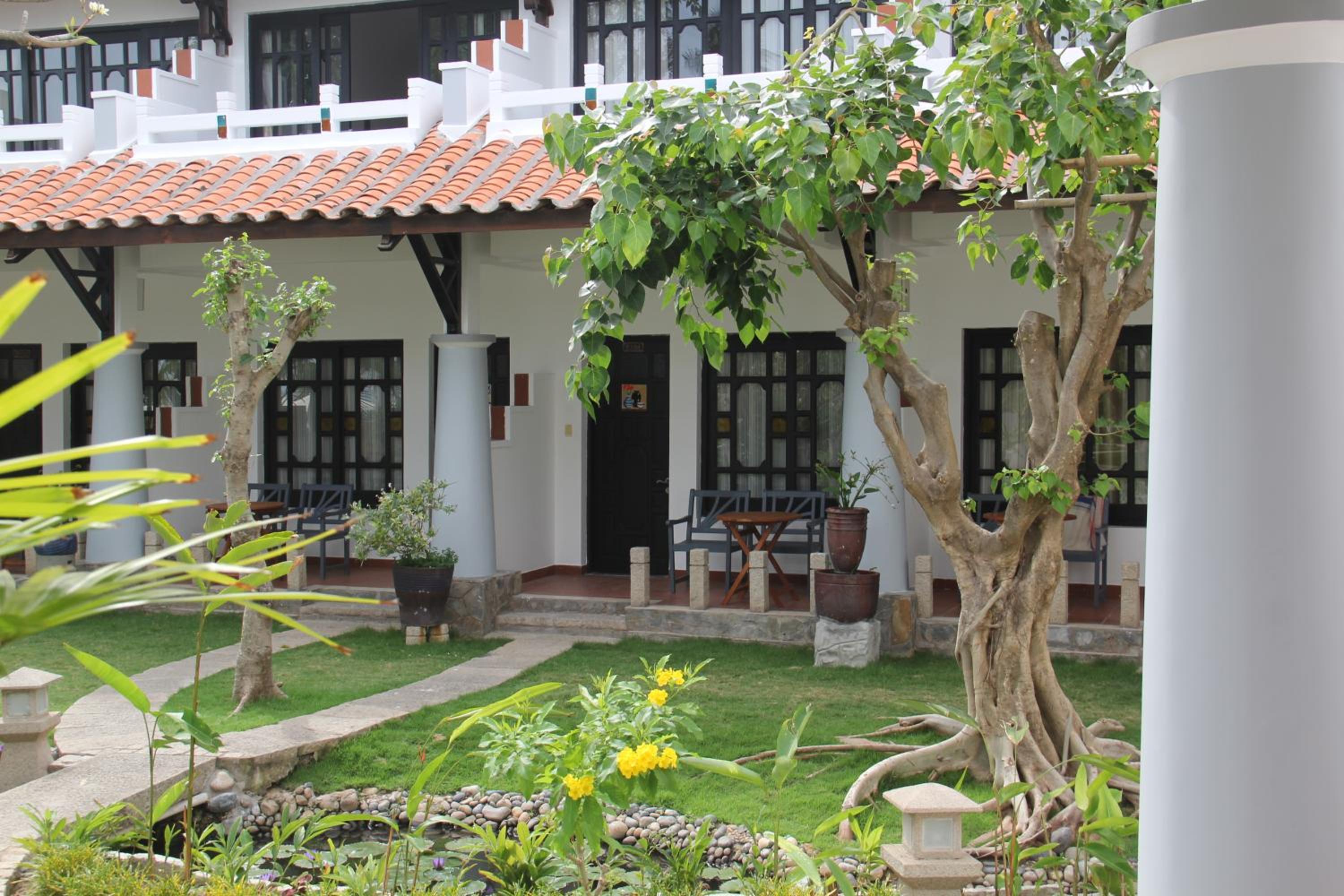 Bungalow - Beach Front