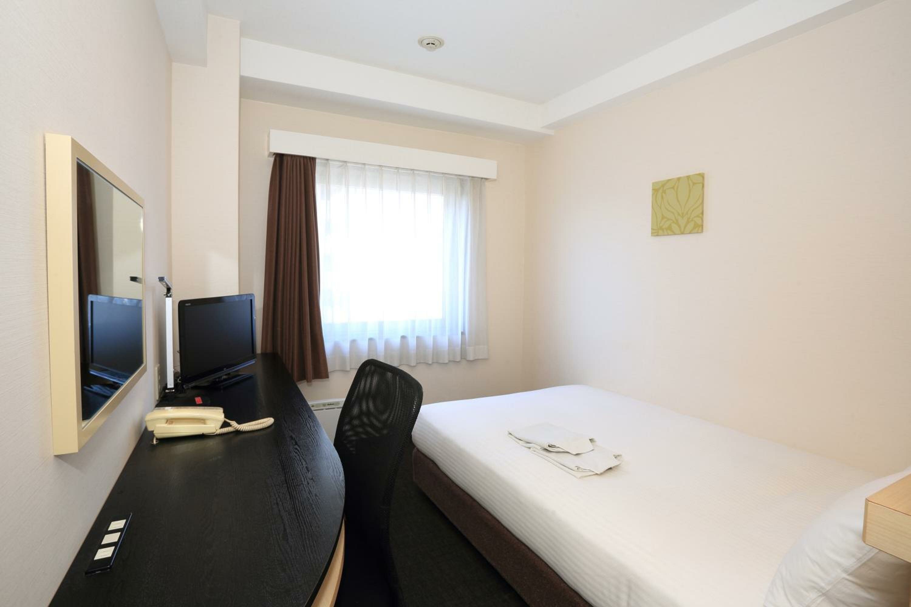 Double Room with Small Double Bed (1 Adult) - Non-Smoking