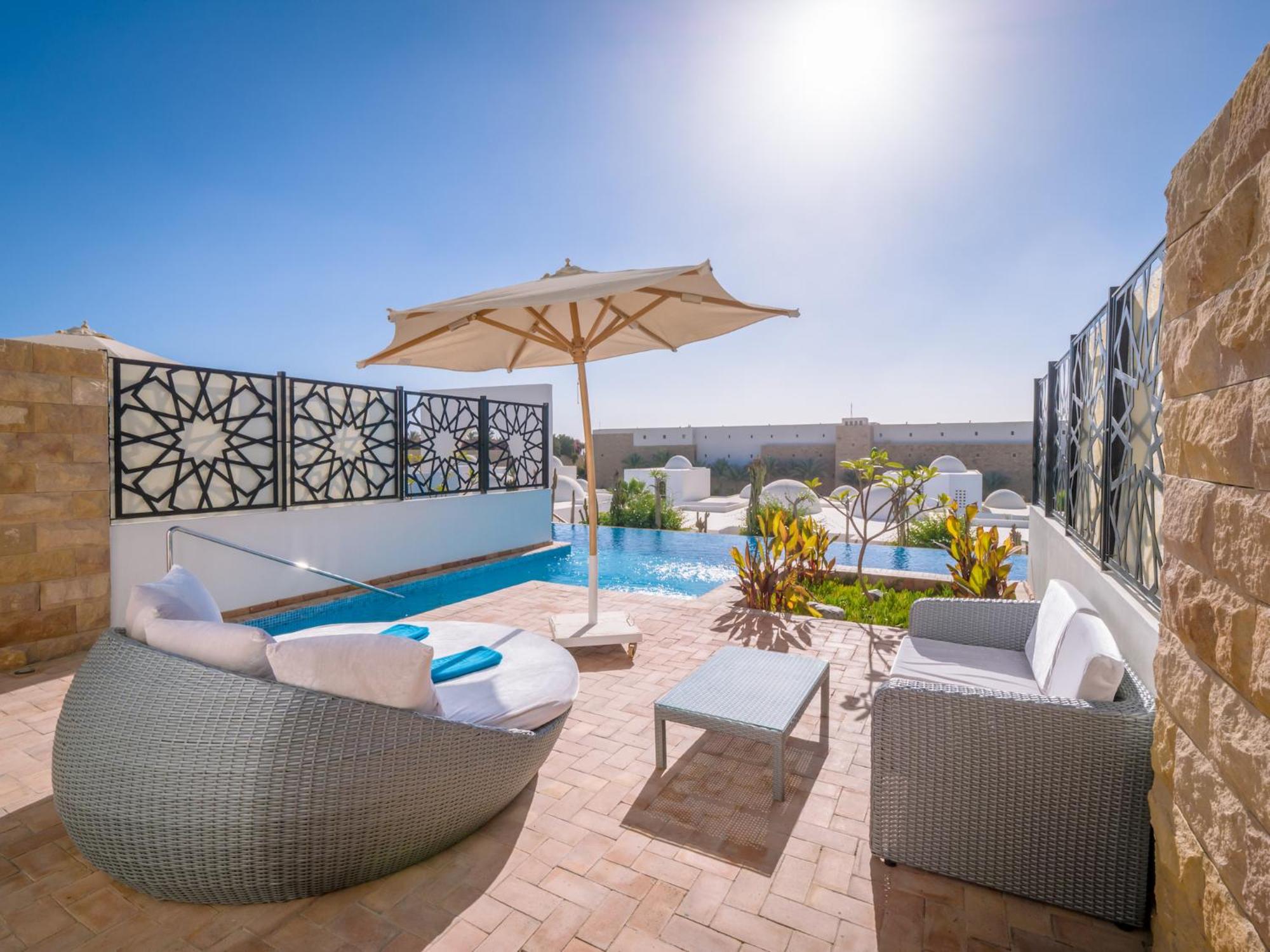 Swim-Up Villa (Adults Only 16+)