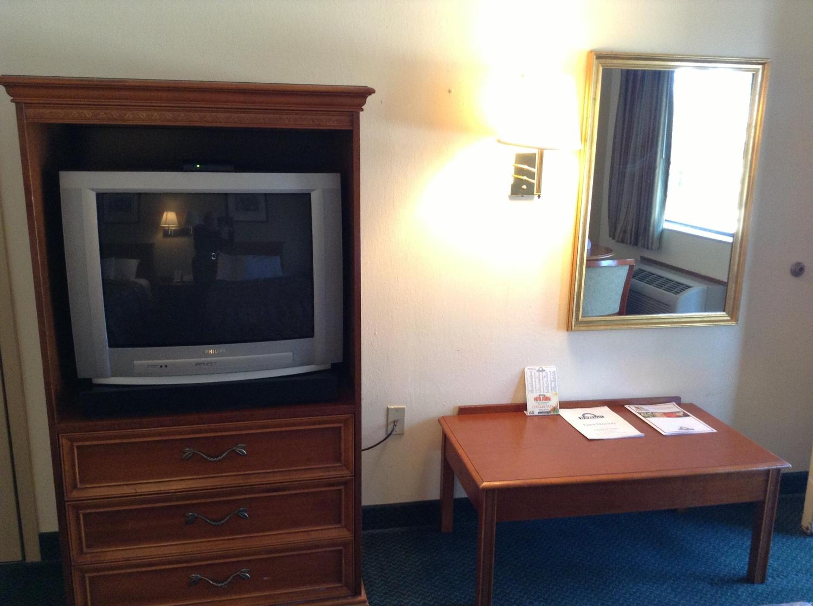 King Room - Non-Smoking