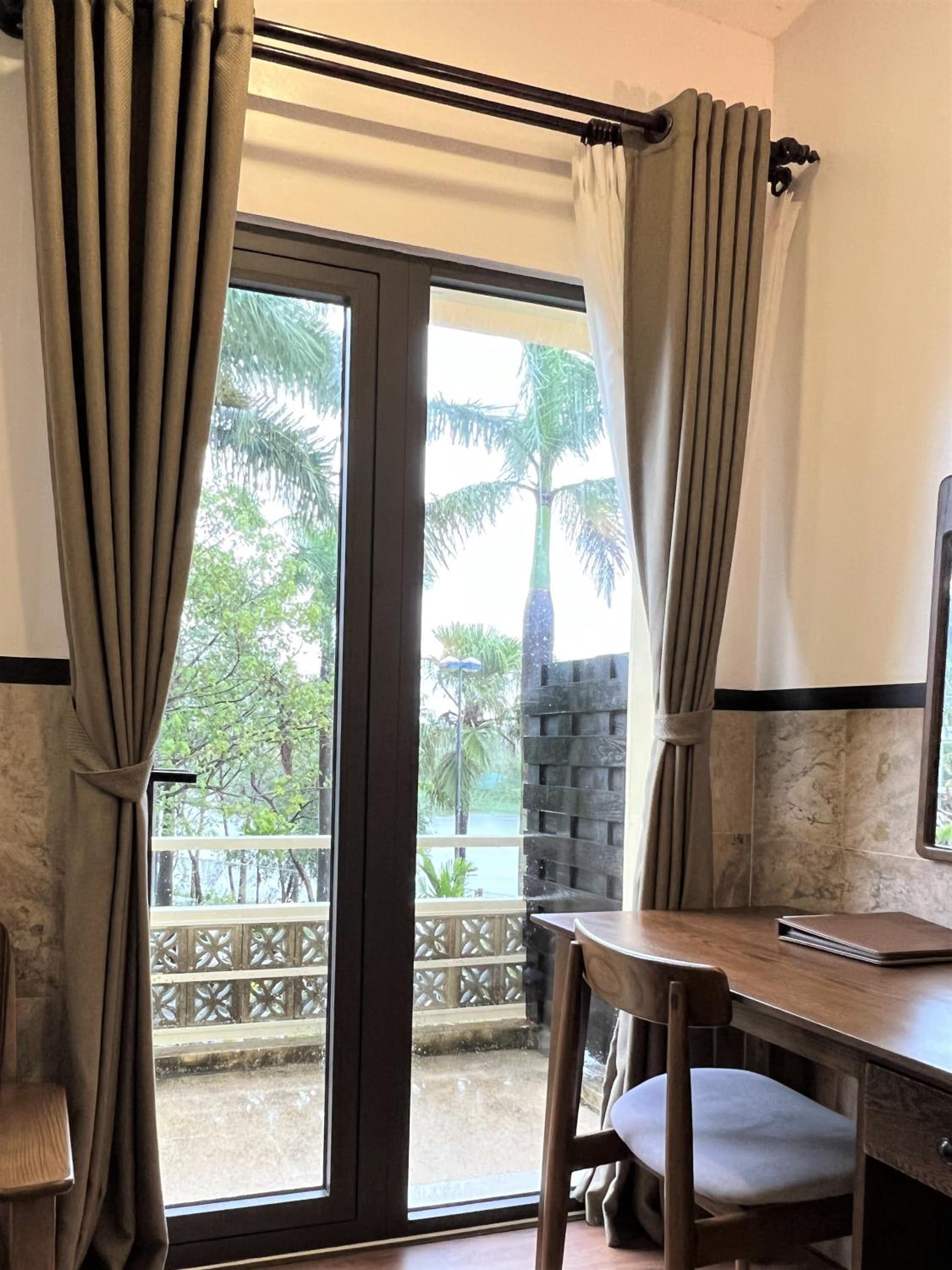 Premium King Room with Partial River View - Onsen Included