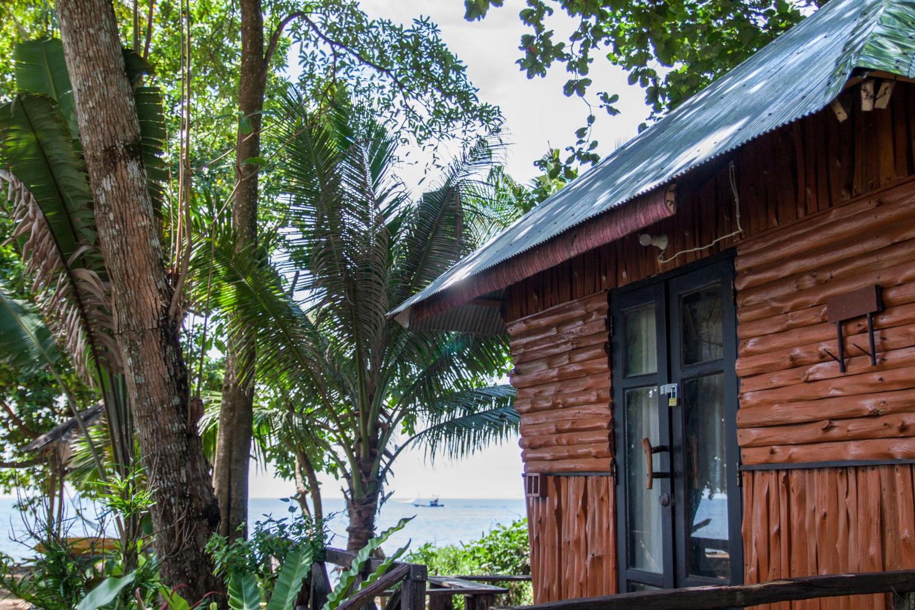 Queen Room with Sea View