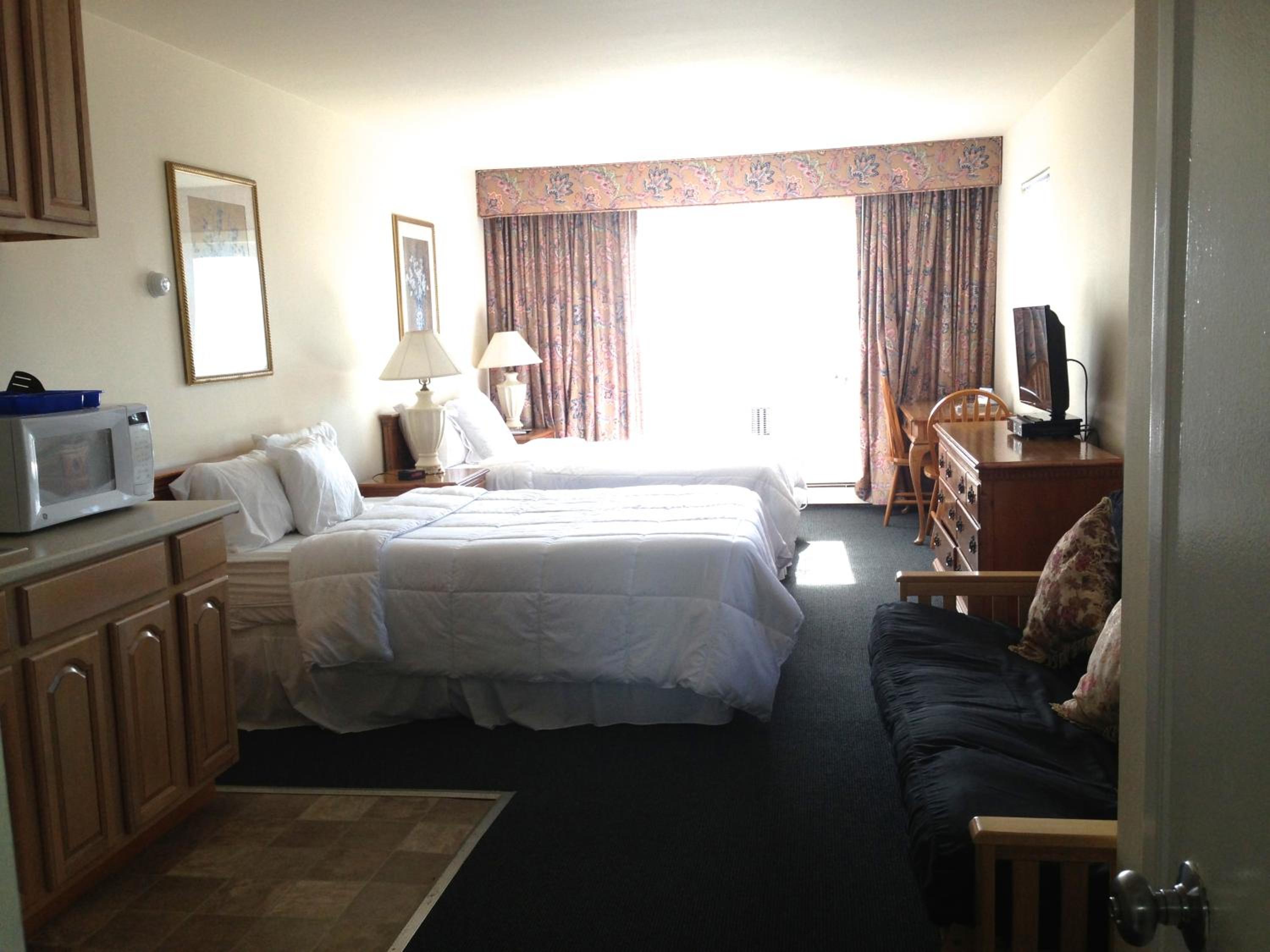 Double Room with Pool View