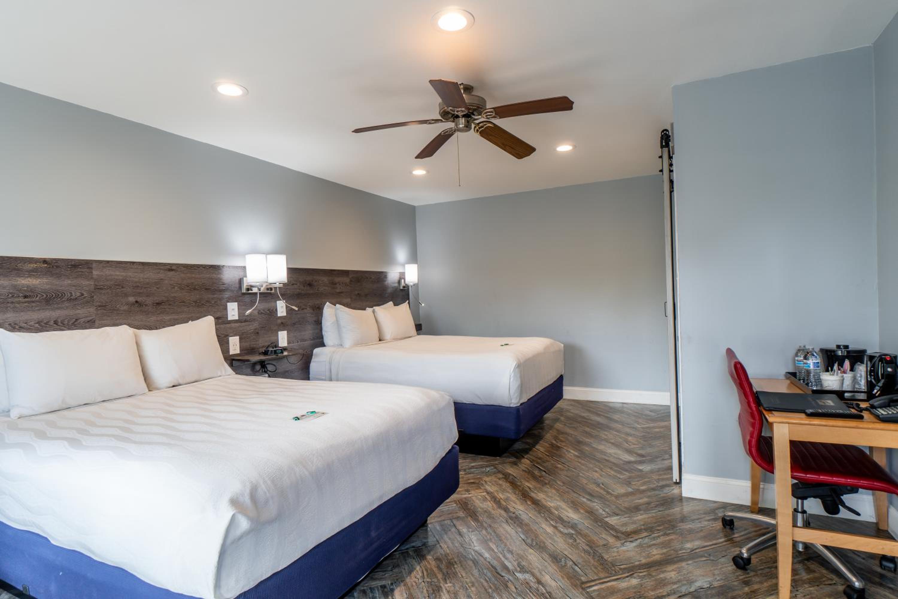 Classic Room, 2 Queen Beds