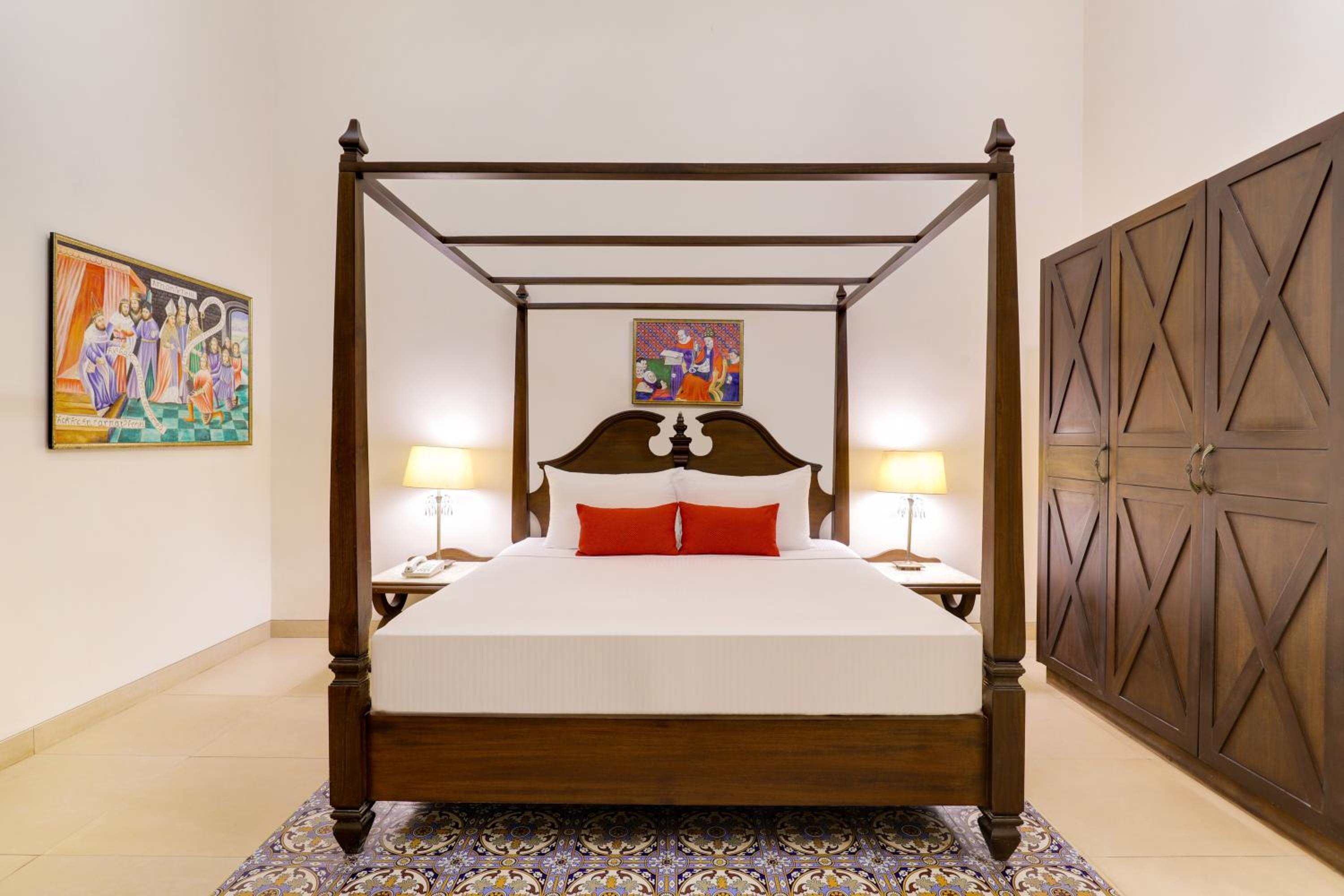 Heritage Double Room(2 pints of beer on arrival with each rooms booked)