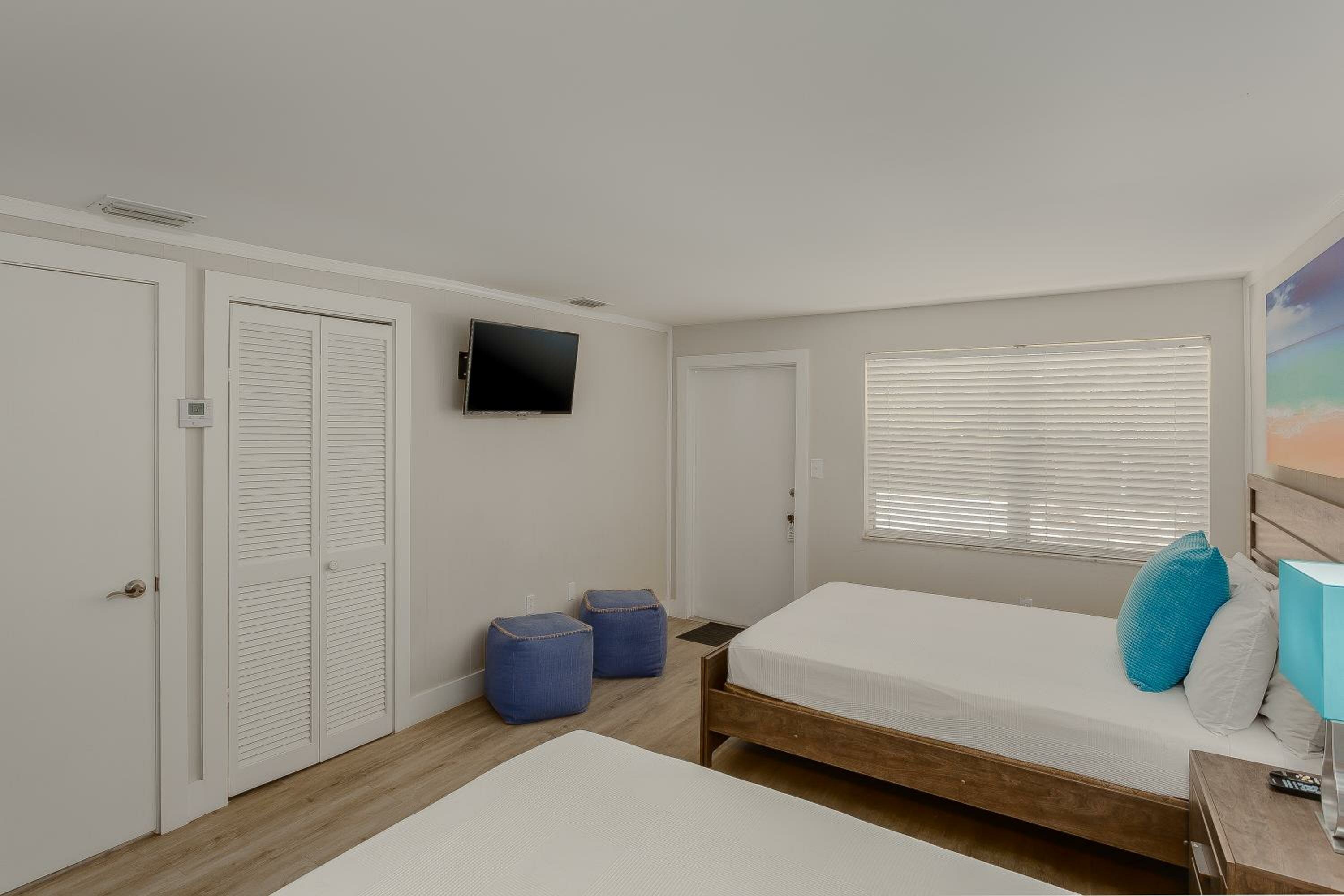 Standard Queen Room with Two Queen Beds