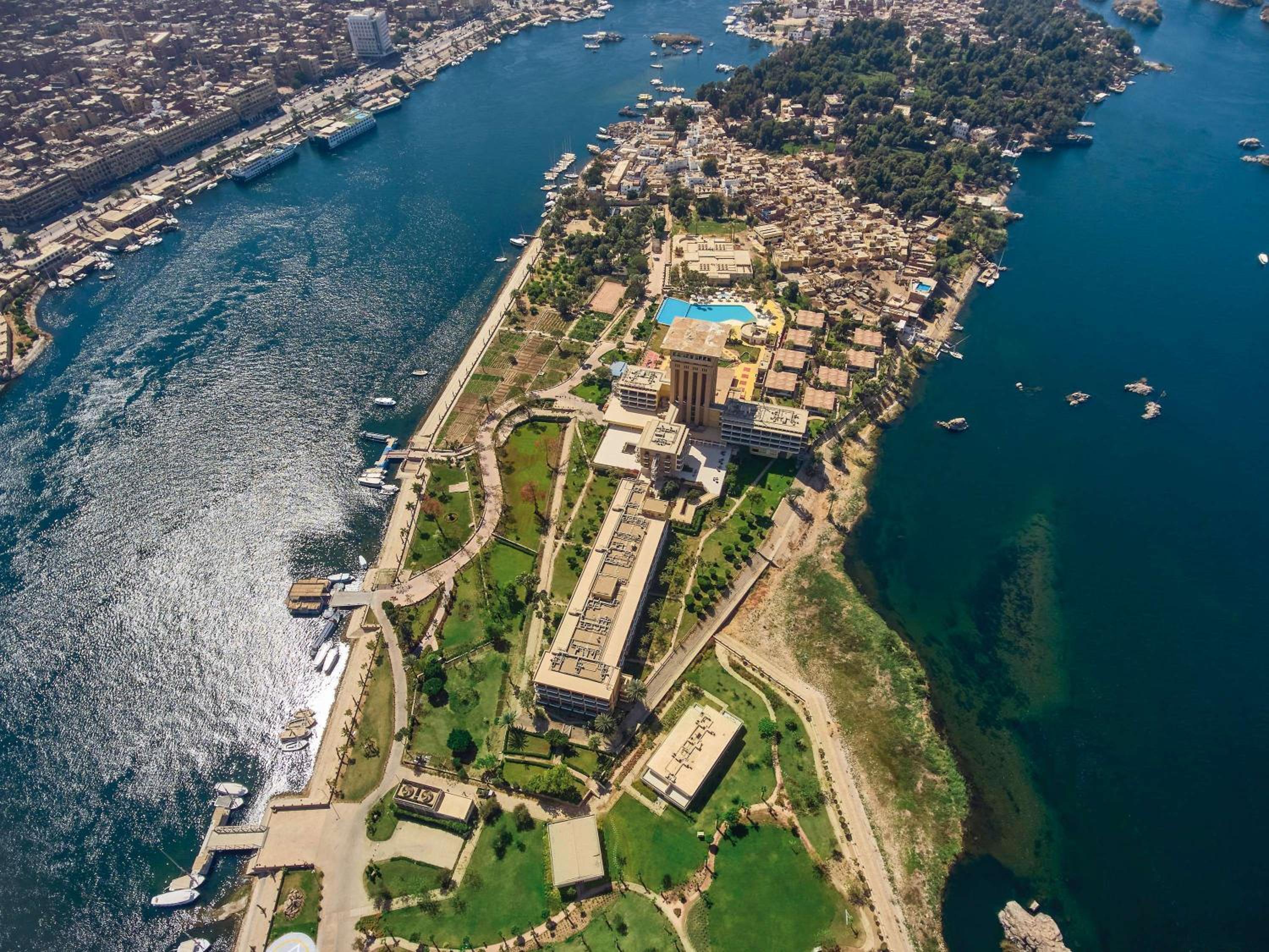 Superior Twin Room with Nile View