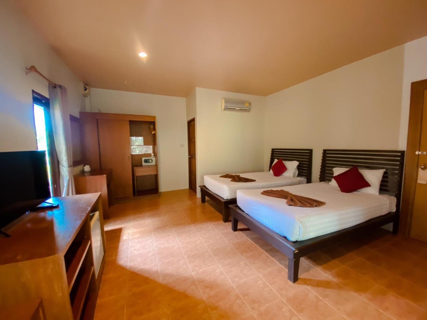 Twin Room with Garden View