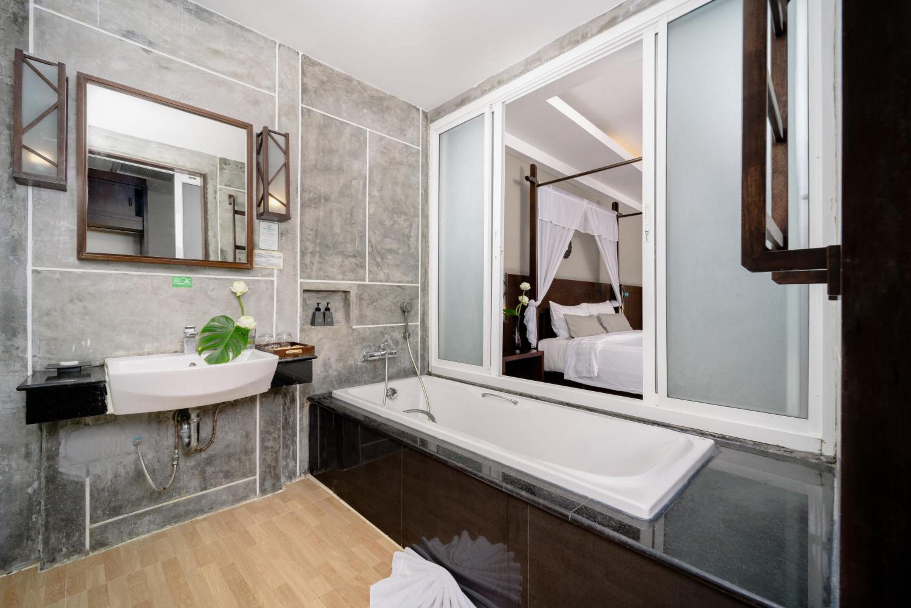 Grand Deluxe Double or Twin Room