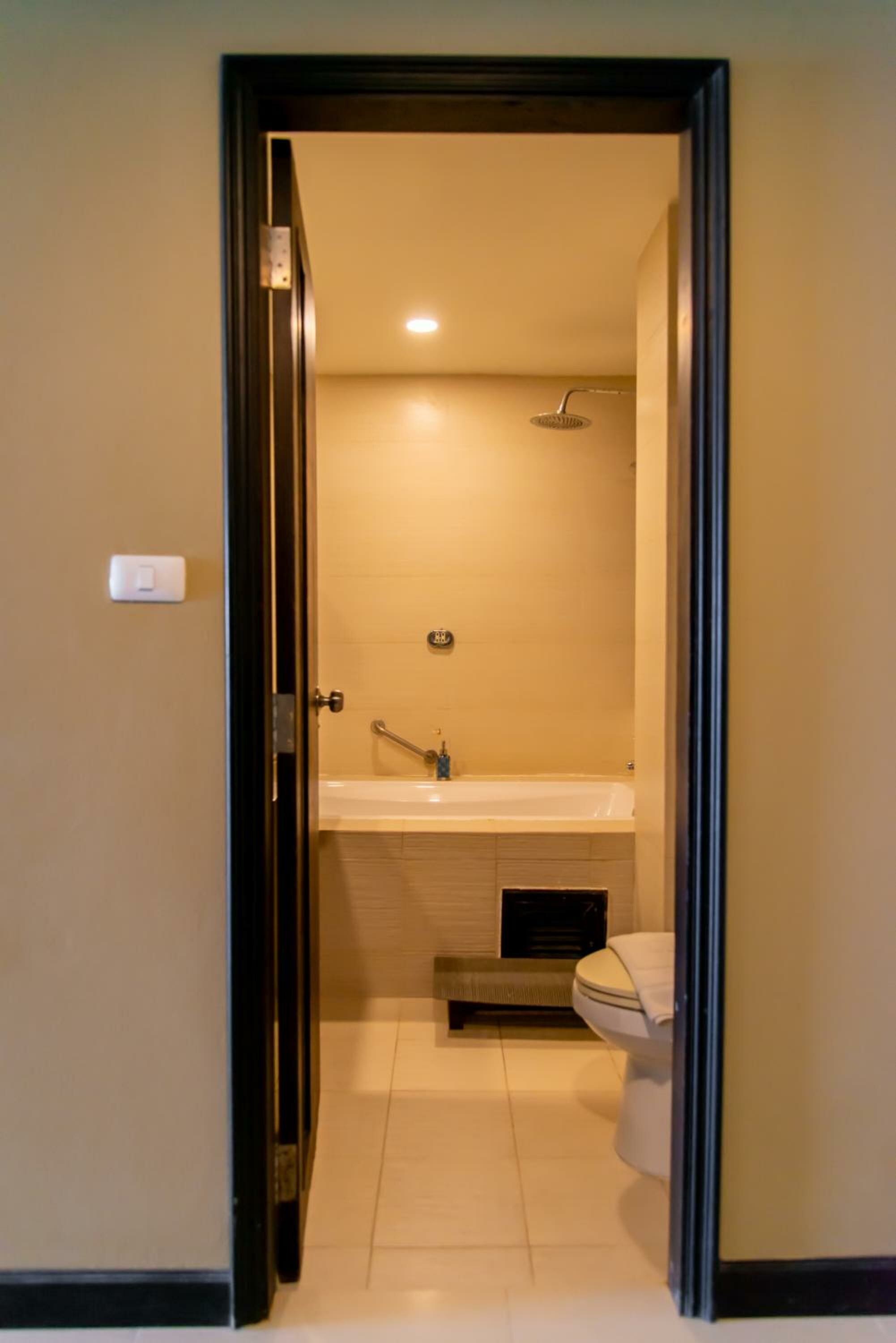 Paradise Double Room - Royal Wing