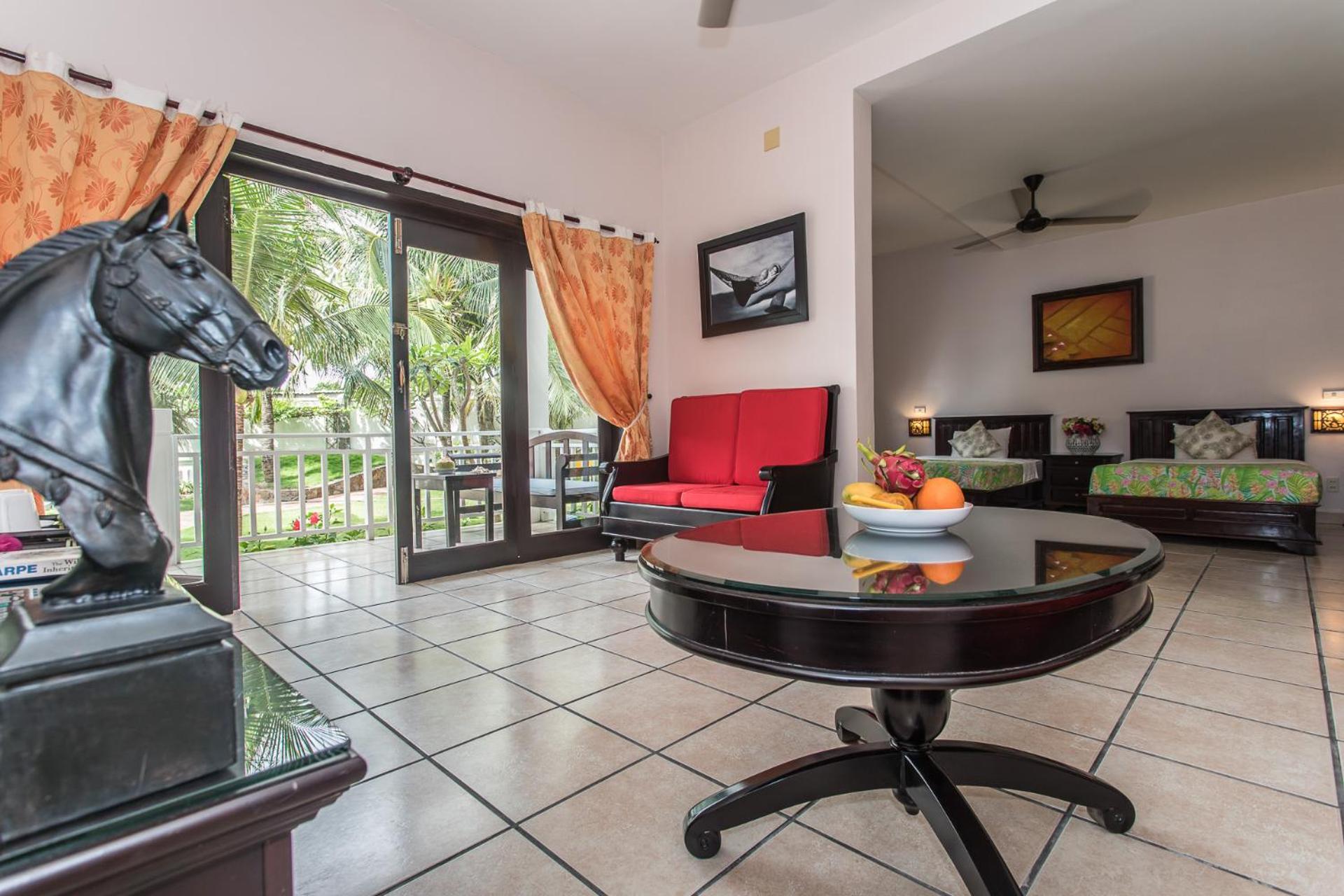 Grand Family Suite Garden & Pool View