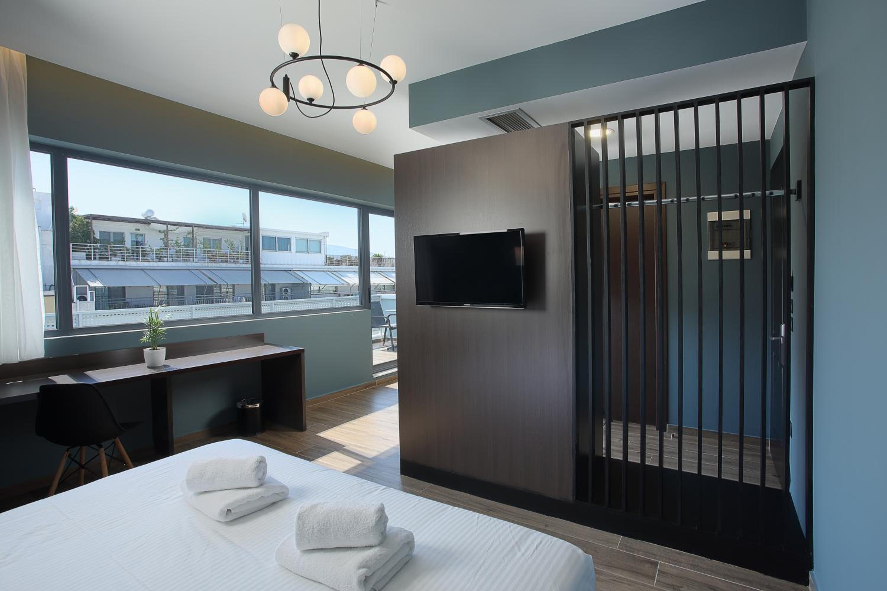 Deluxe Double Room with Balcony and Acropolis View