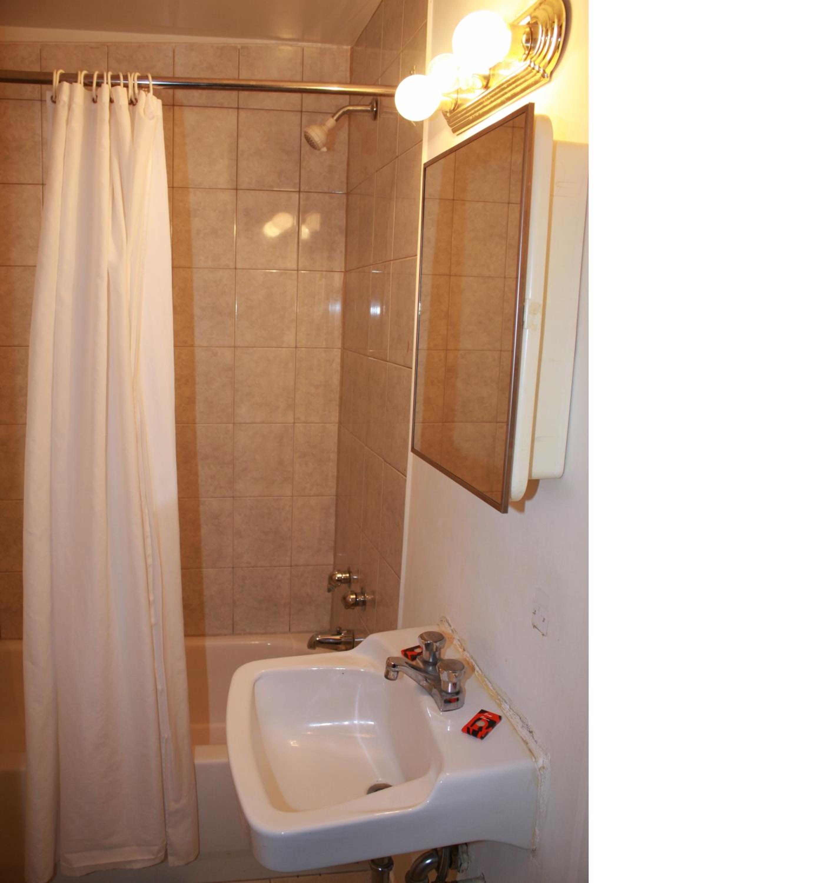 Kitchenette with 2 Double Beds