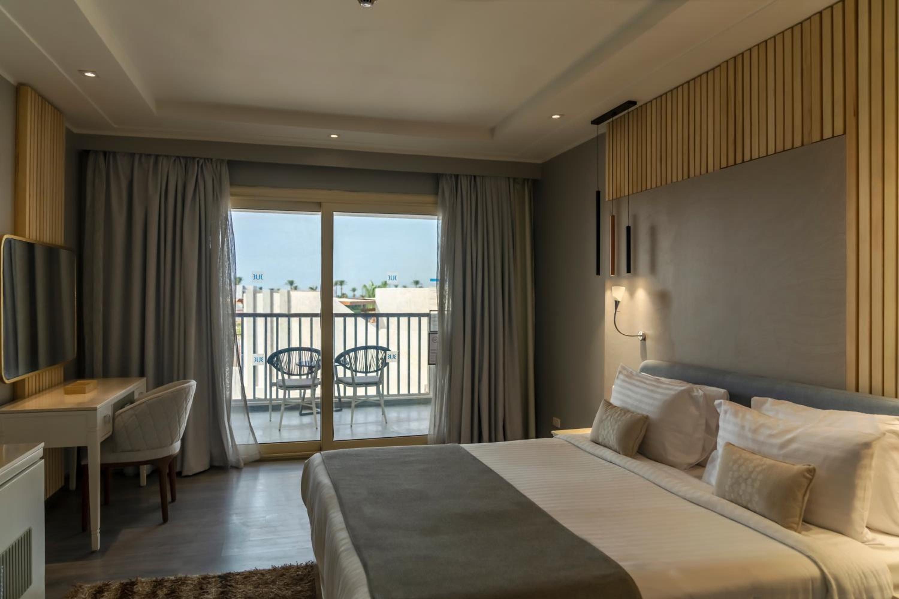 Executive Jacuzzi Suite - Posh Club