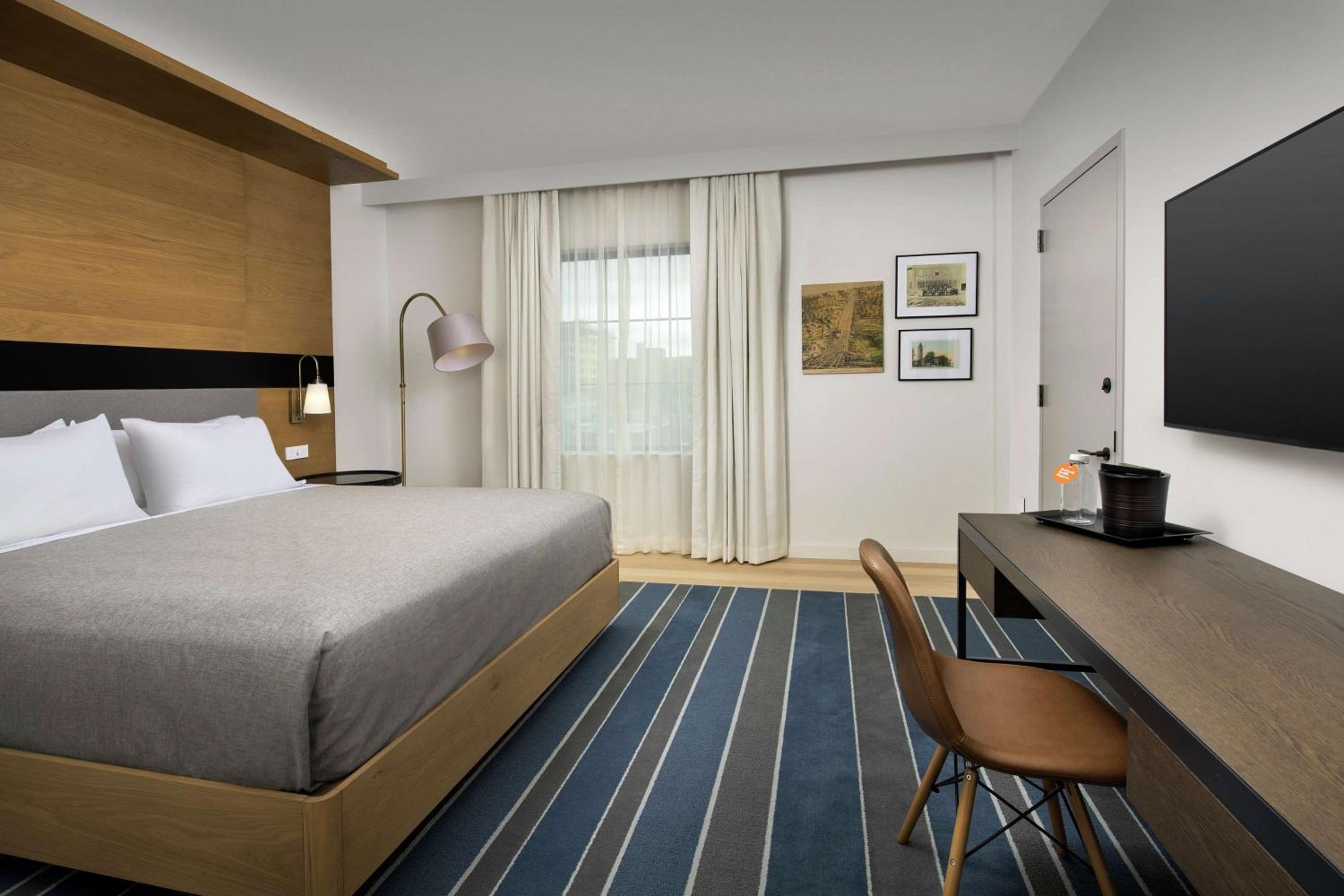 King Room - Hearing Access