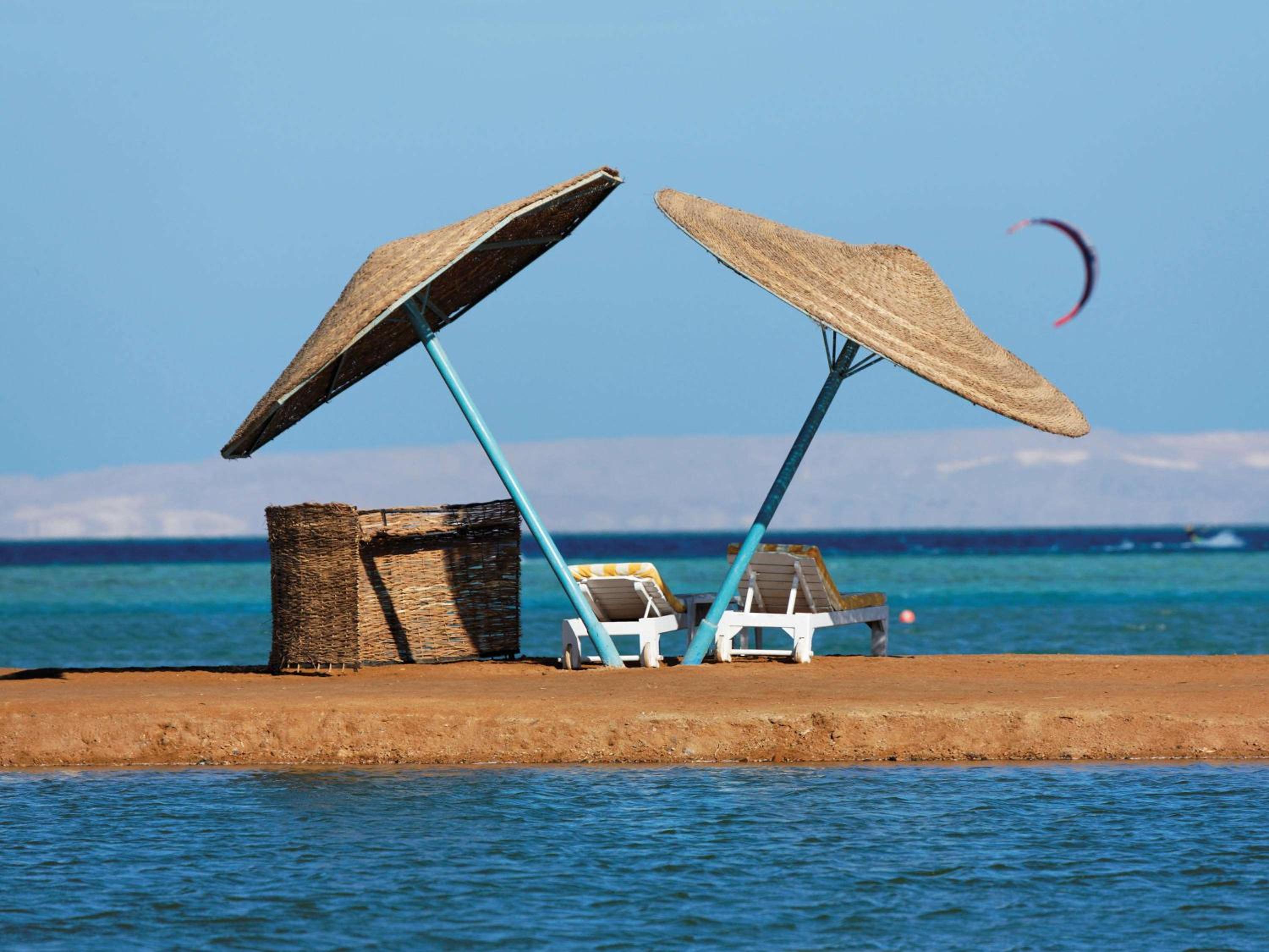 Deluxe King Room with Sea View