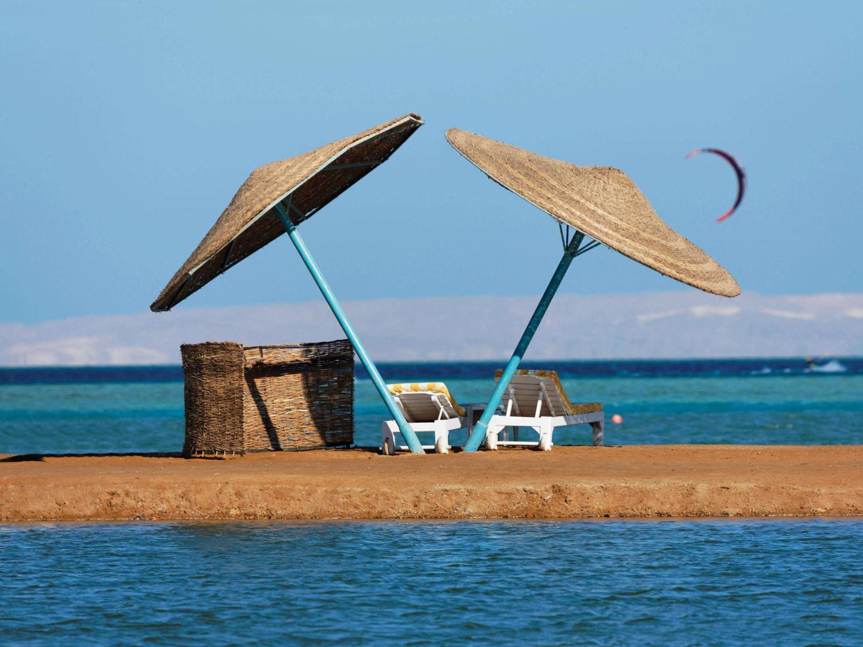Deluxe King Room with Sea View