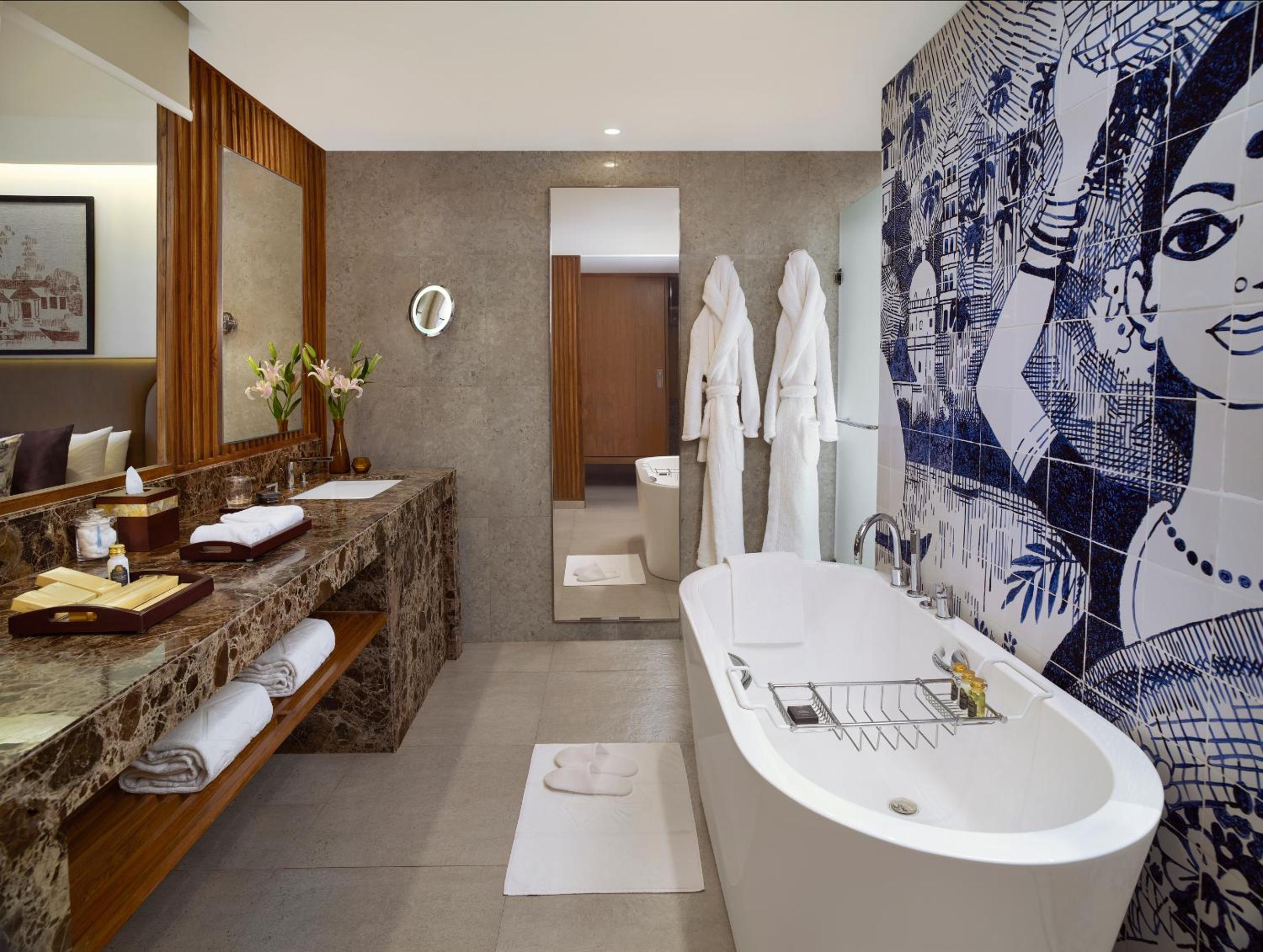 Premium Room Sea View King Bed