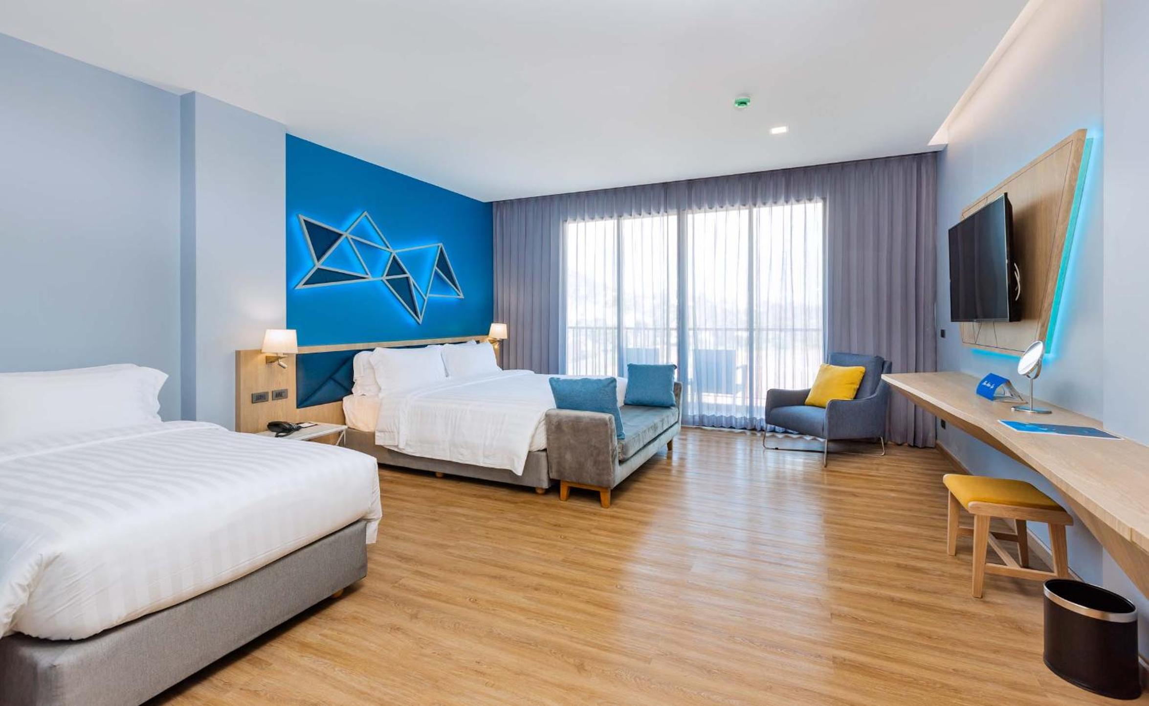 Deluxe Triple Room