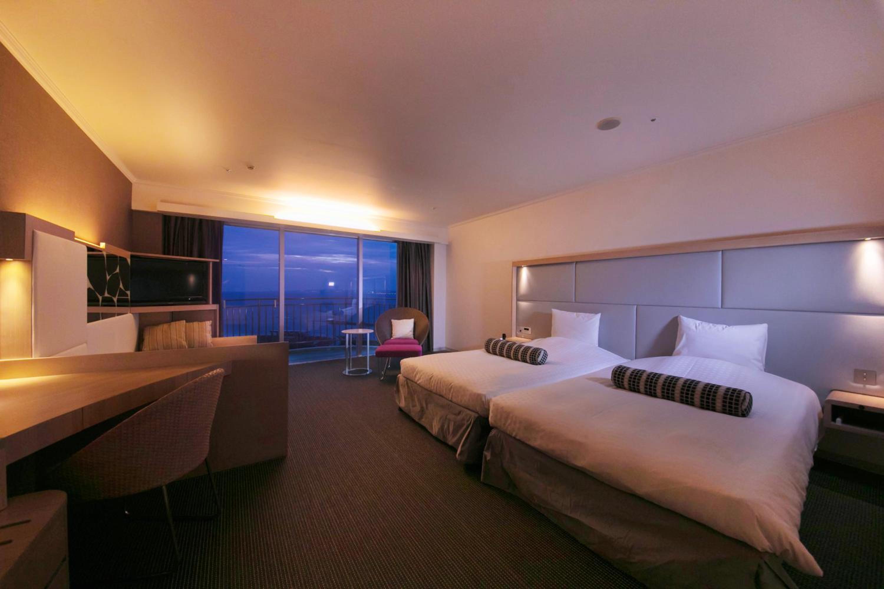 Deluxe Twin Room - Non-Smoking