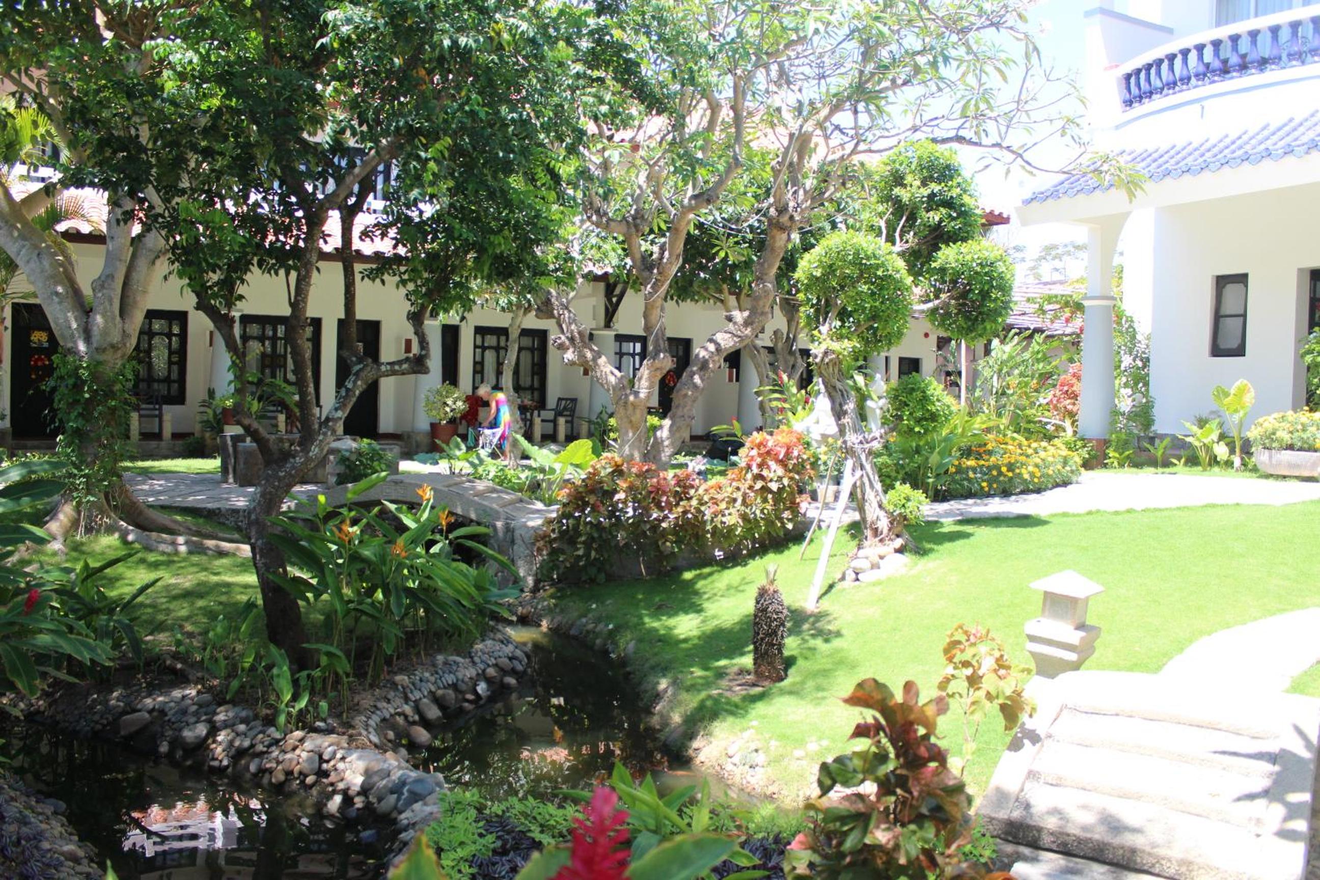 Superior Double or Twin Room with Garden View