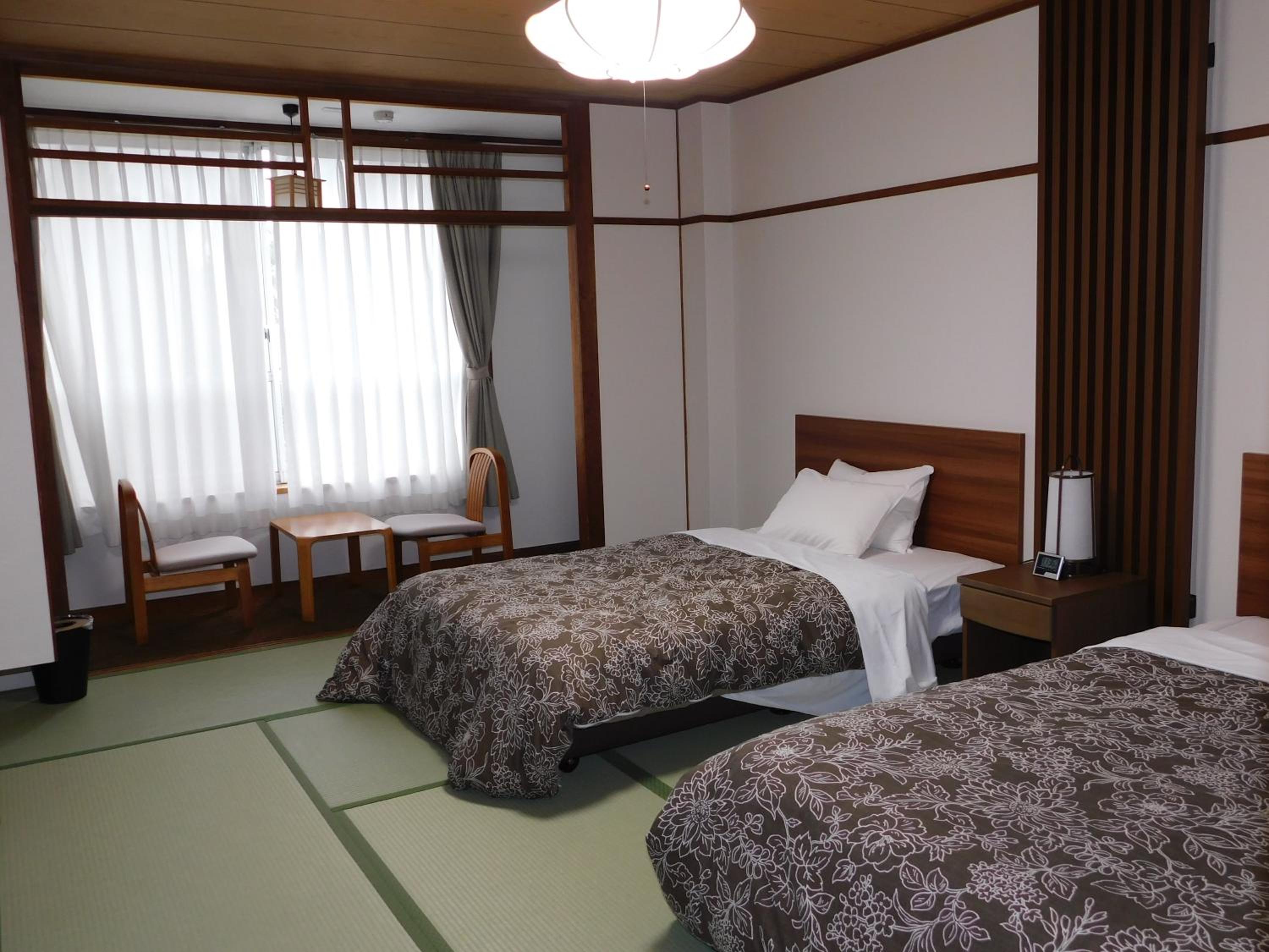 Twin Room with Tatami Floor - Non-Smoking