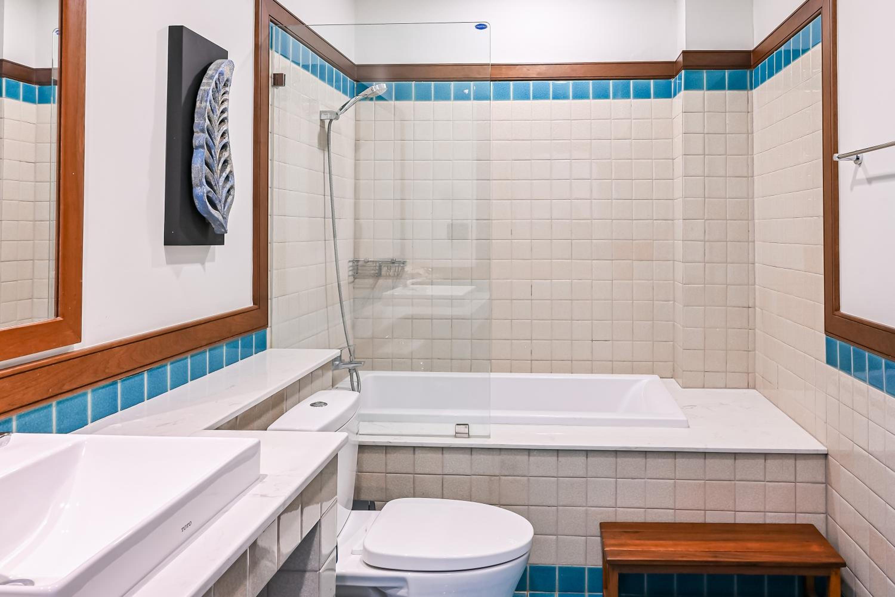 Standard Family Room