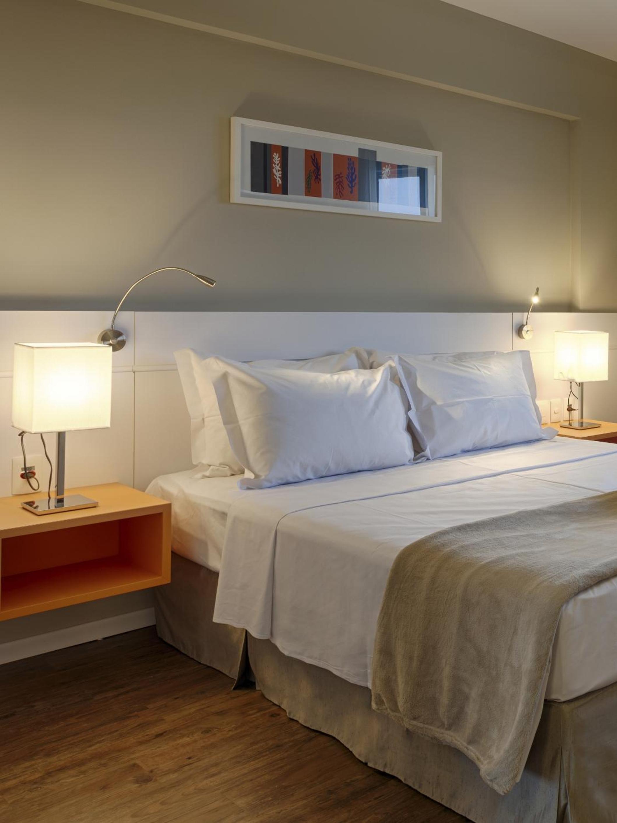 Luxe Double Superior with Queen Bed 