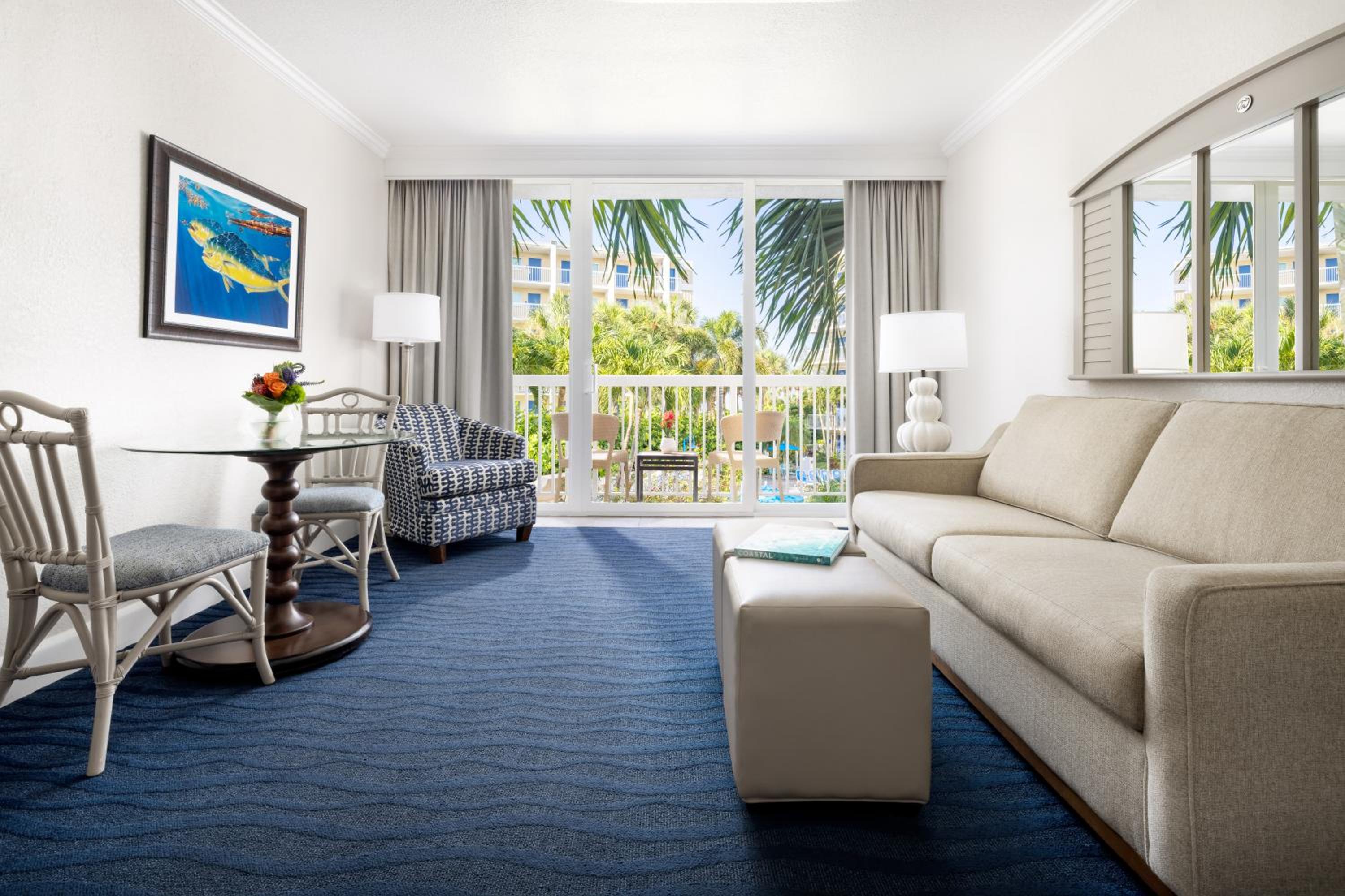 Villa with Garden View