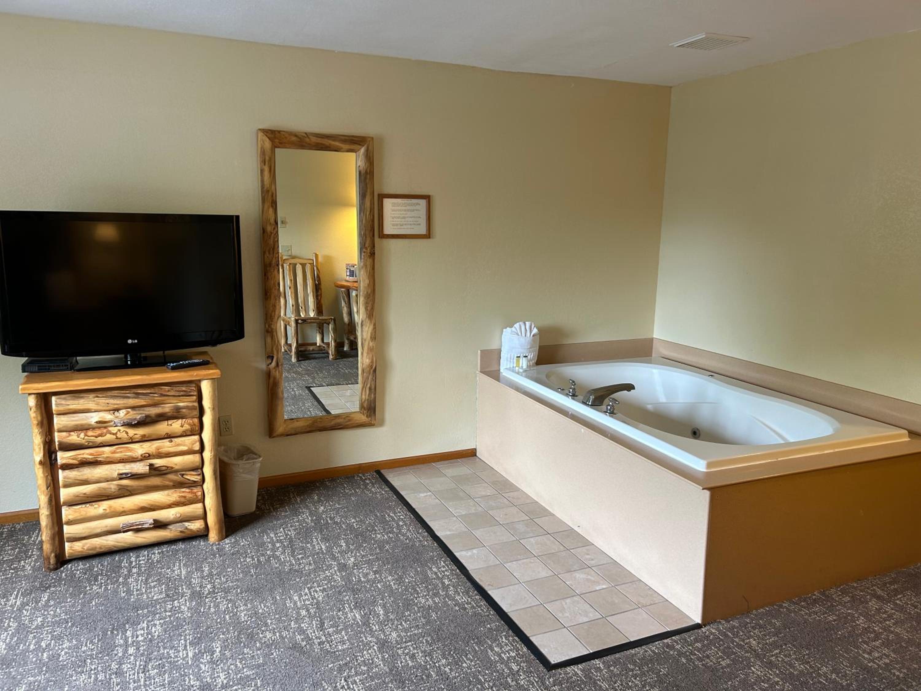 King Room with Spa Bath