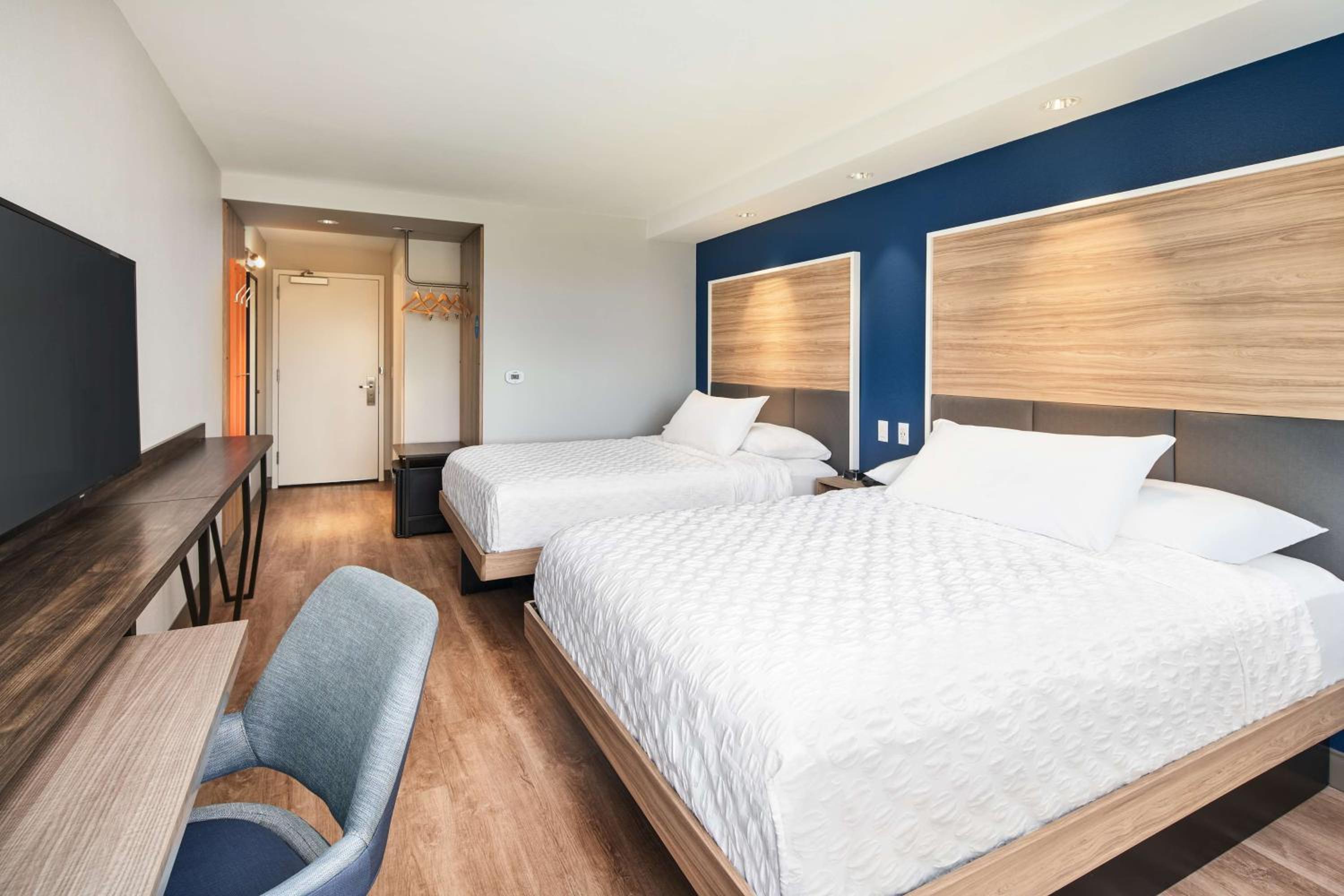 Queen Room with Two Queen Beds