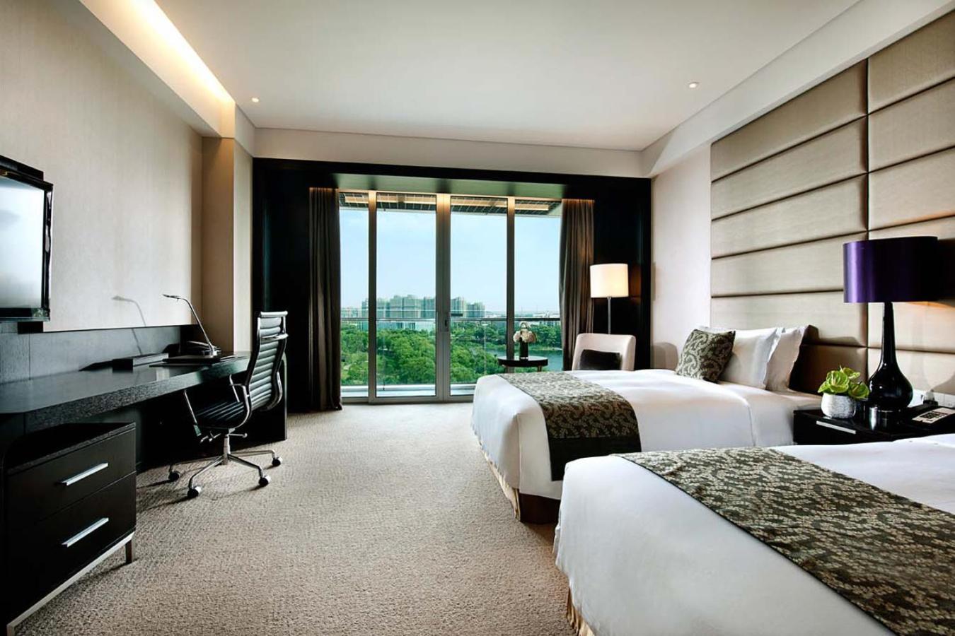 Premium Twin Room
