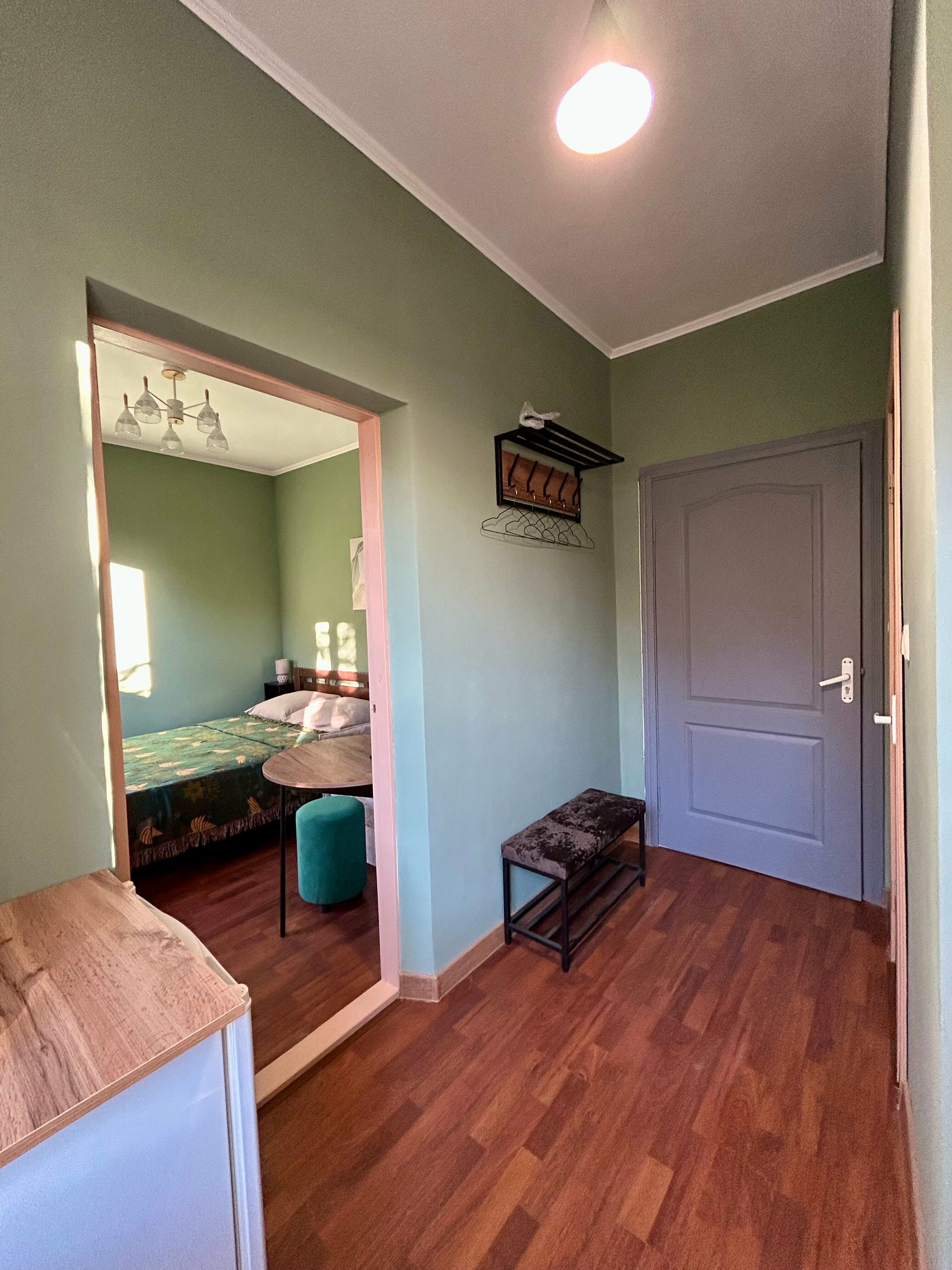 Трехместный номер с балконом