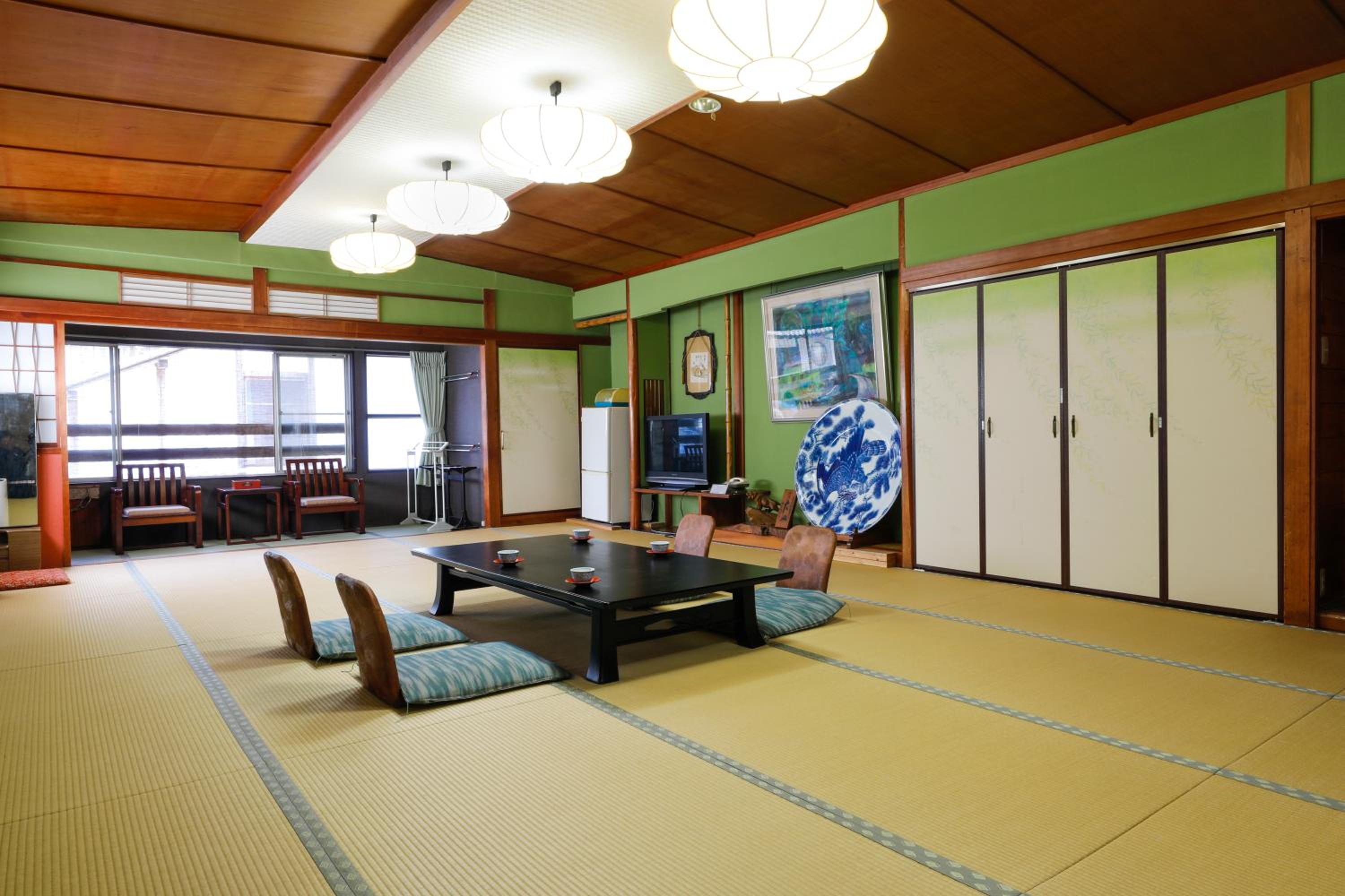 Japanese-Style Room