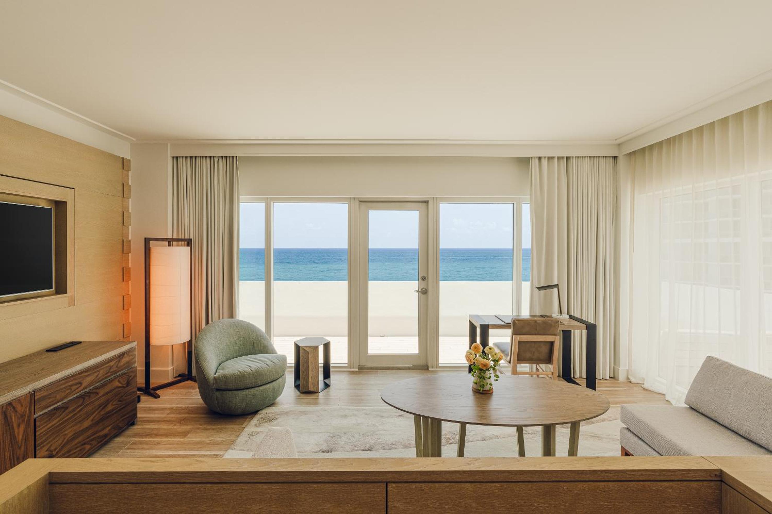 King Suite with Ocean View