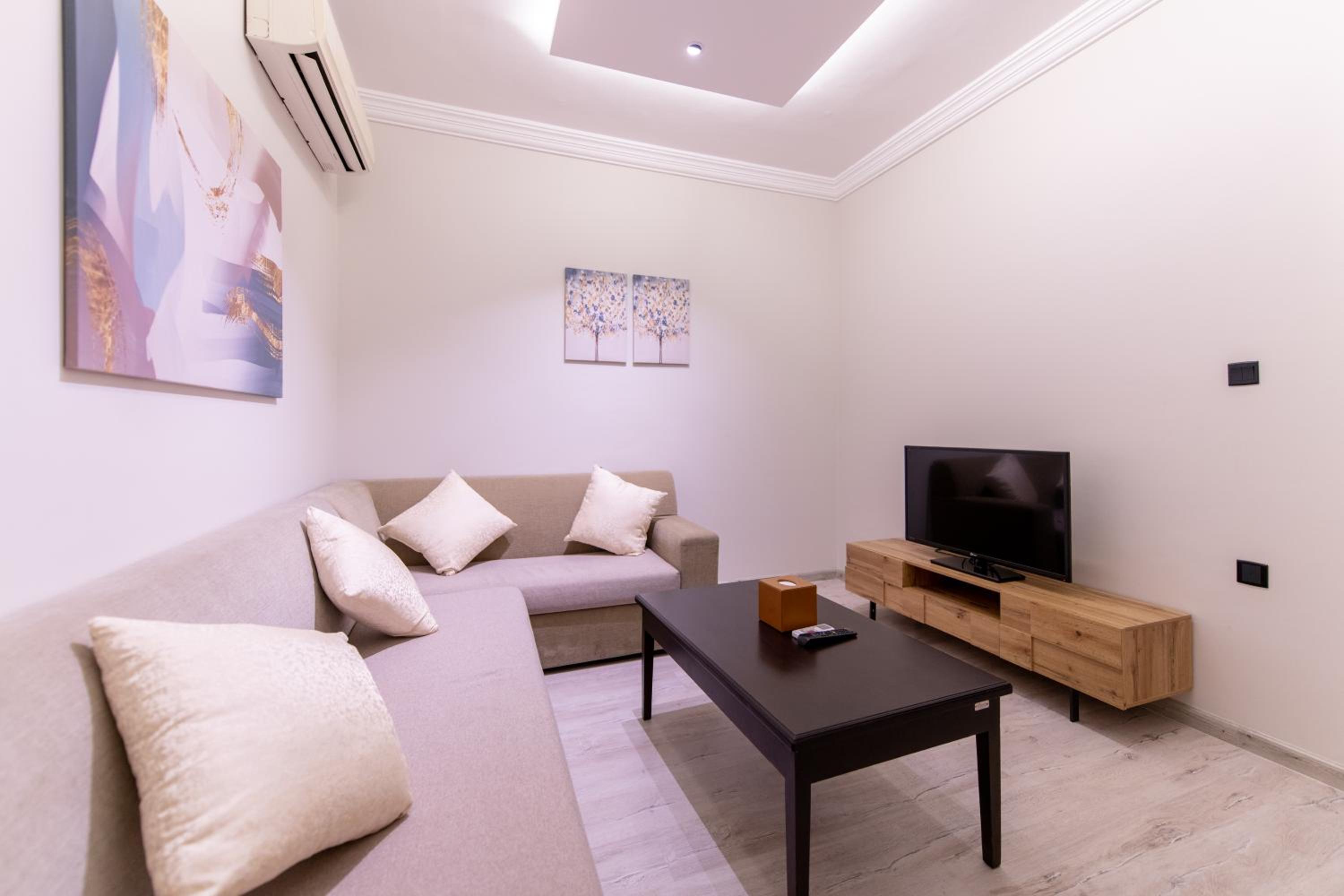 Deluxe Four-Bedroom Villa