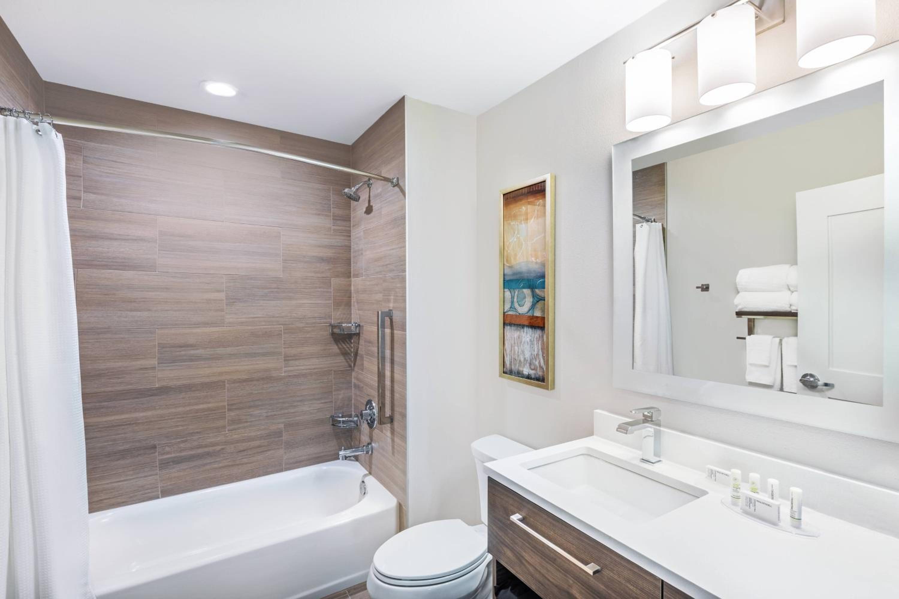 Queen Studio, 2 Queen Beds