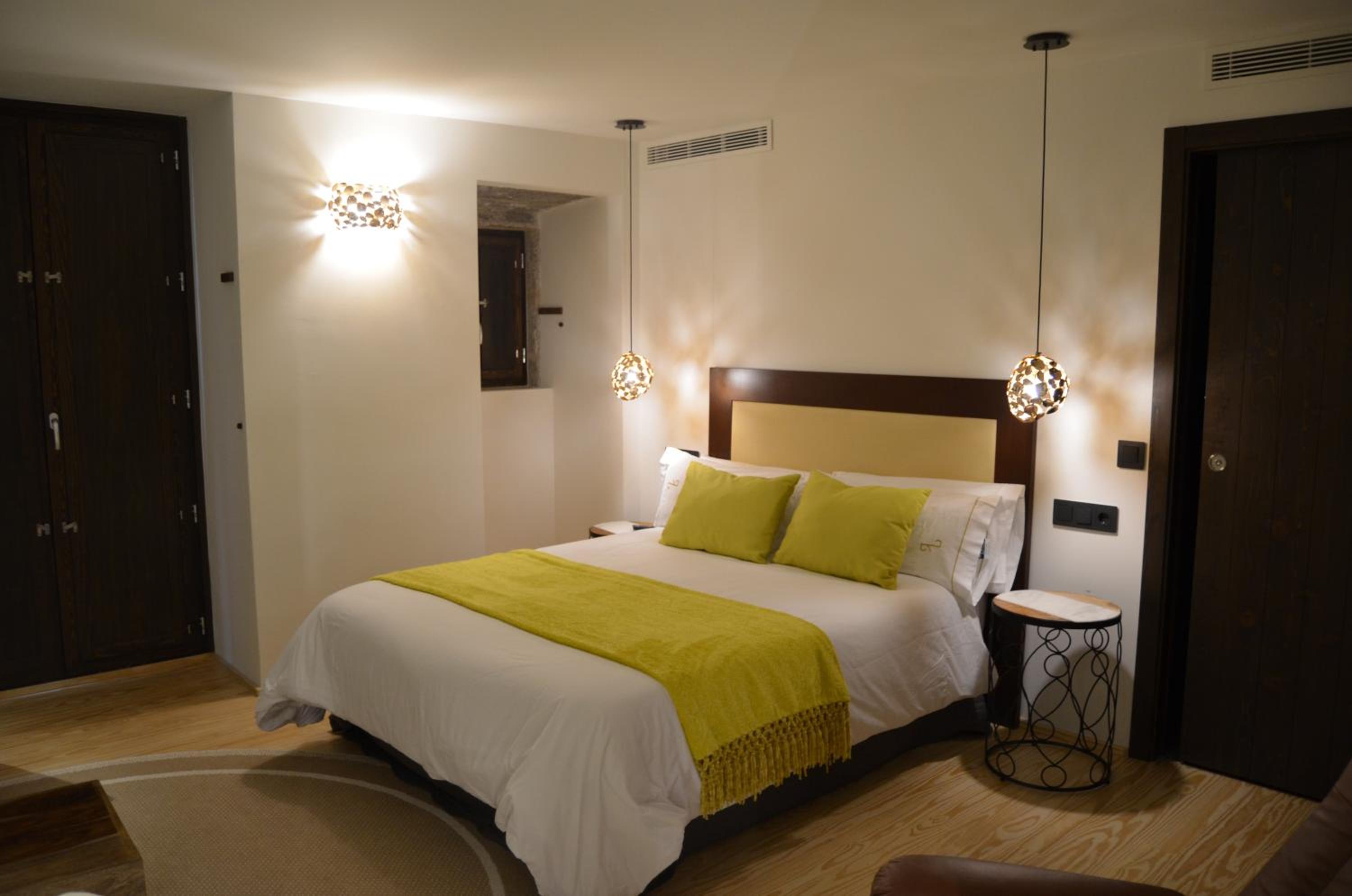 Superior Double Room with Hot Tub