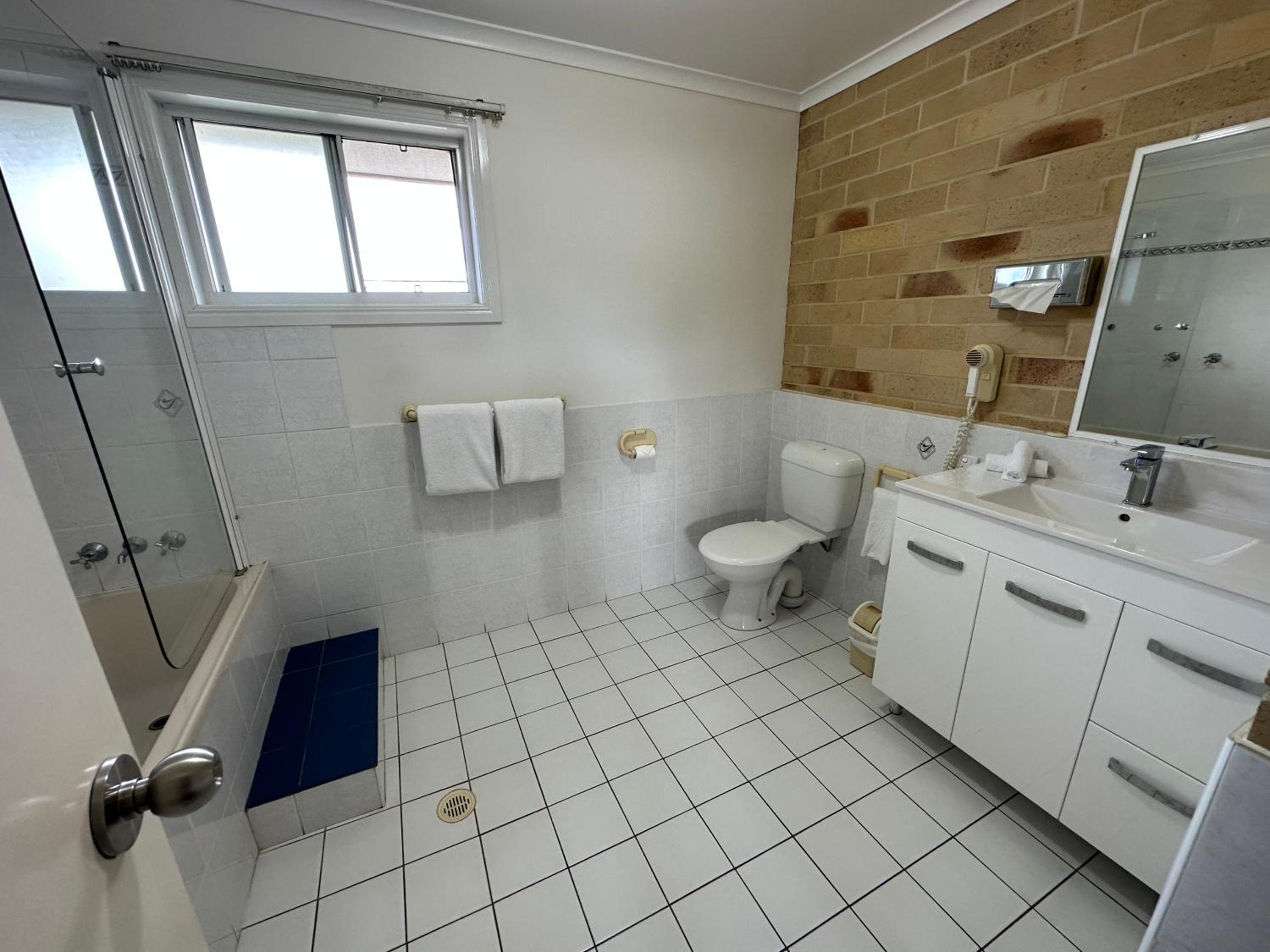 Executive Queen Room