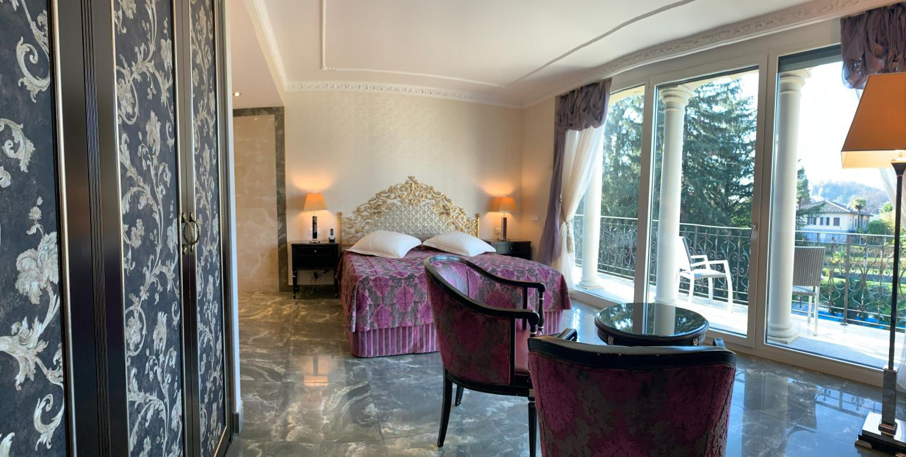 Privilege Twin Room with Park View