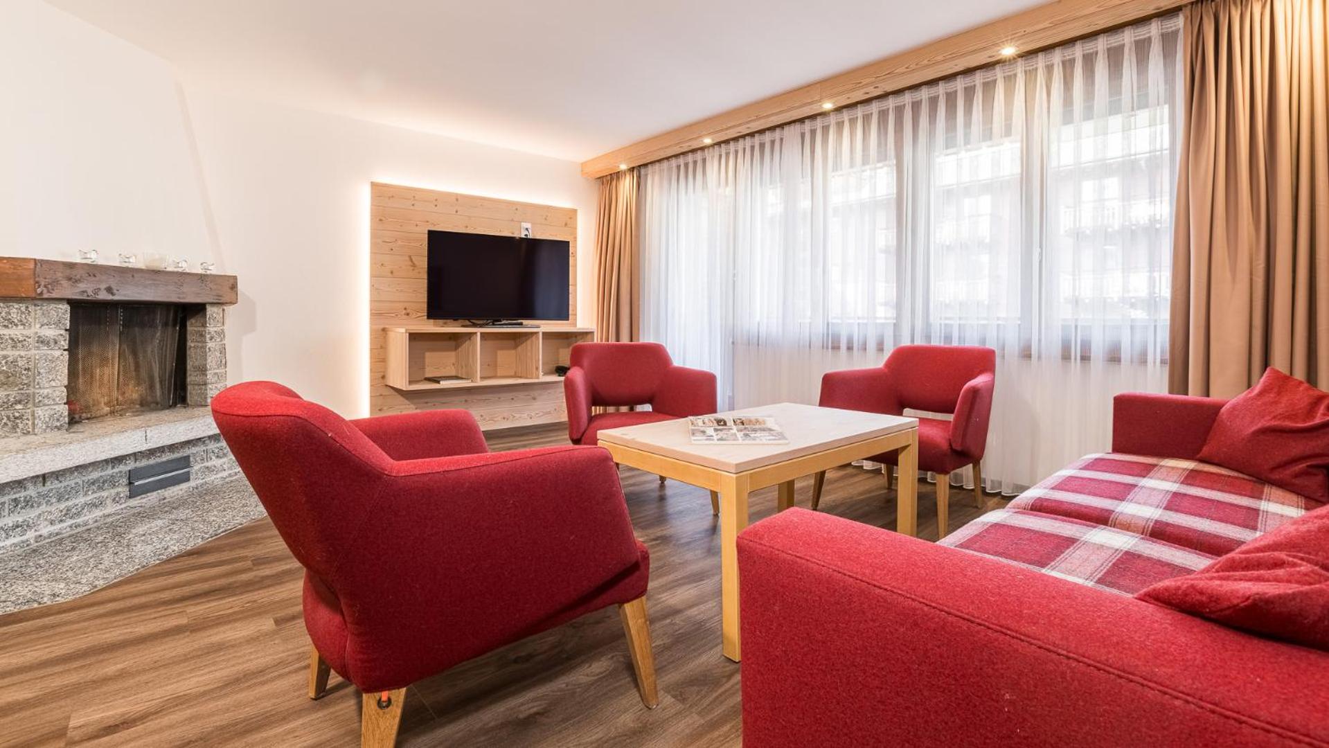 Three-Bedroom Apartment - Residence Bellevue